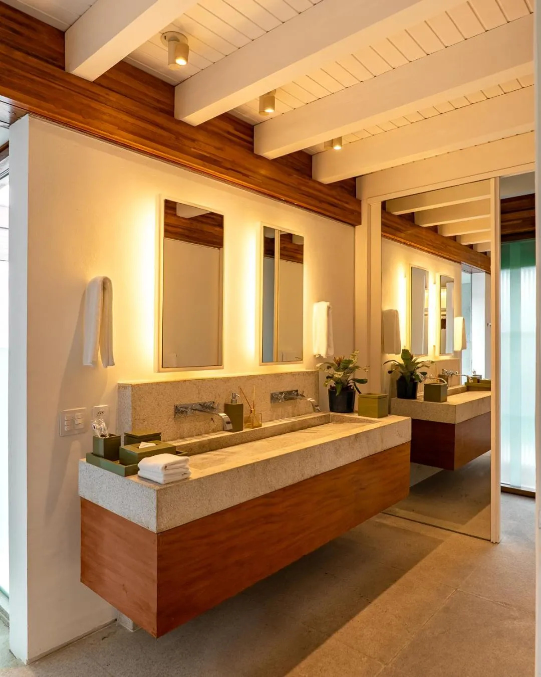 Bathroom in Zendaya Resort Beach Sport & Spa