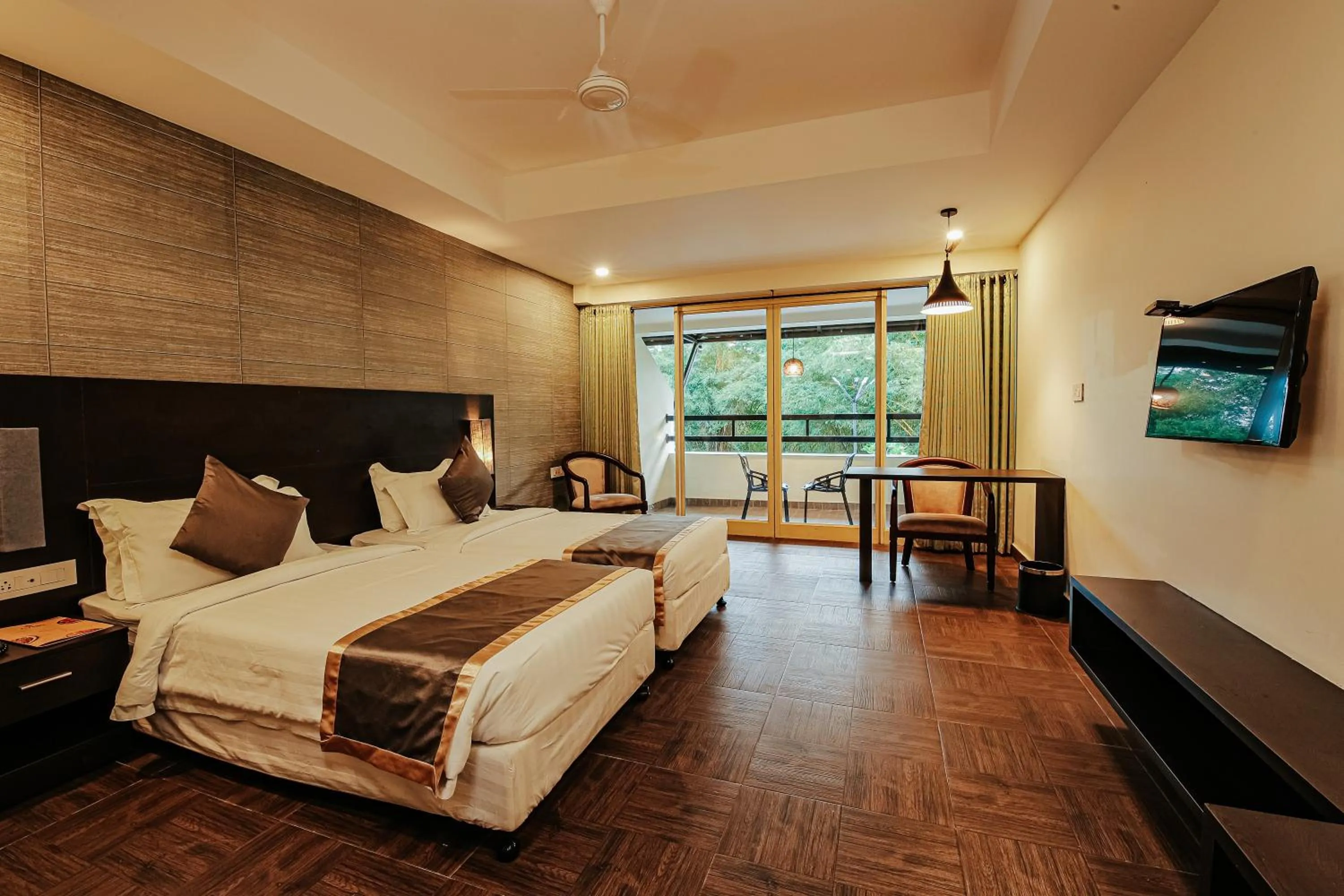 Balcony/Terrace, Bed in Avoki Resorts