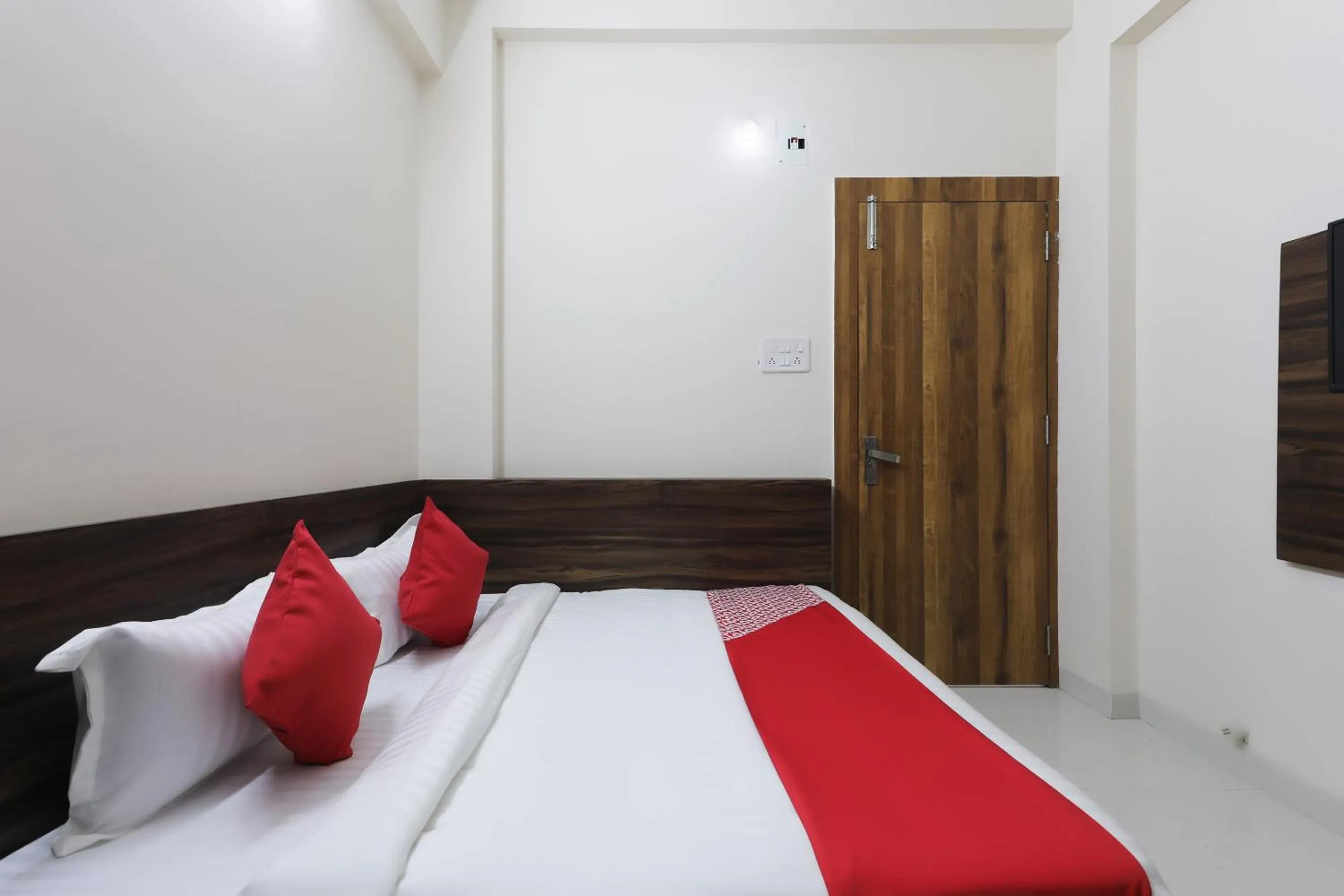 Bedroom, Bed in Hotel O La Flora