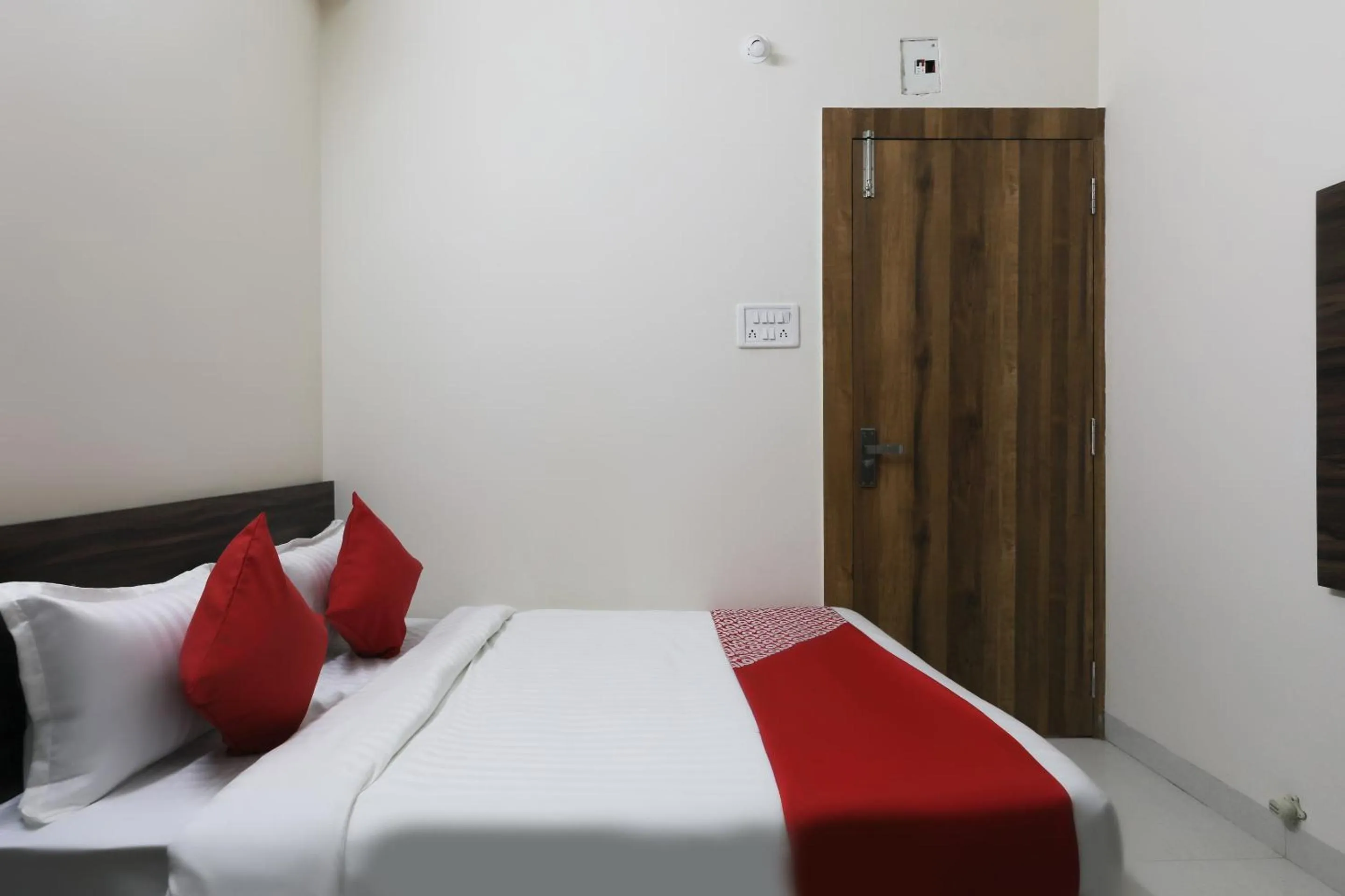 Bedroom, Bed in Hotel O La Flora