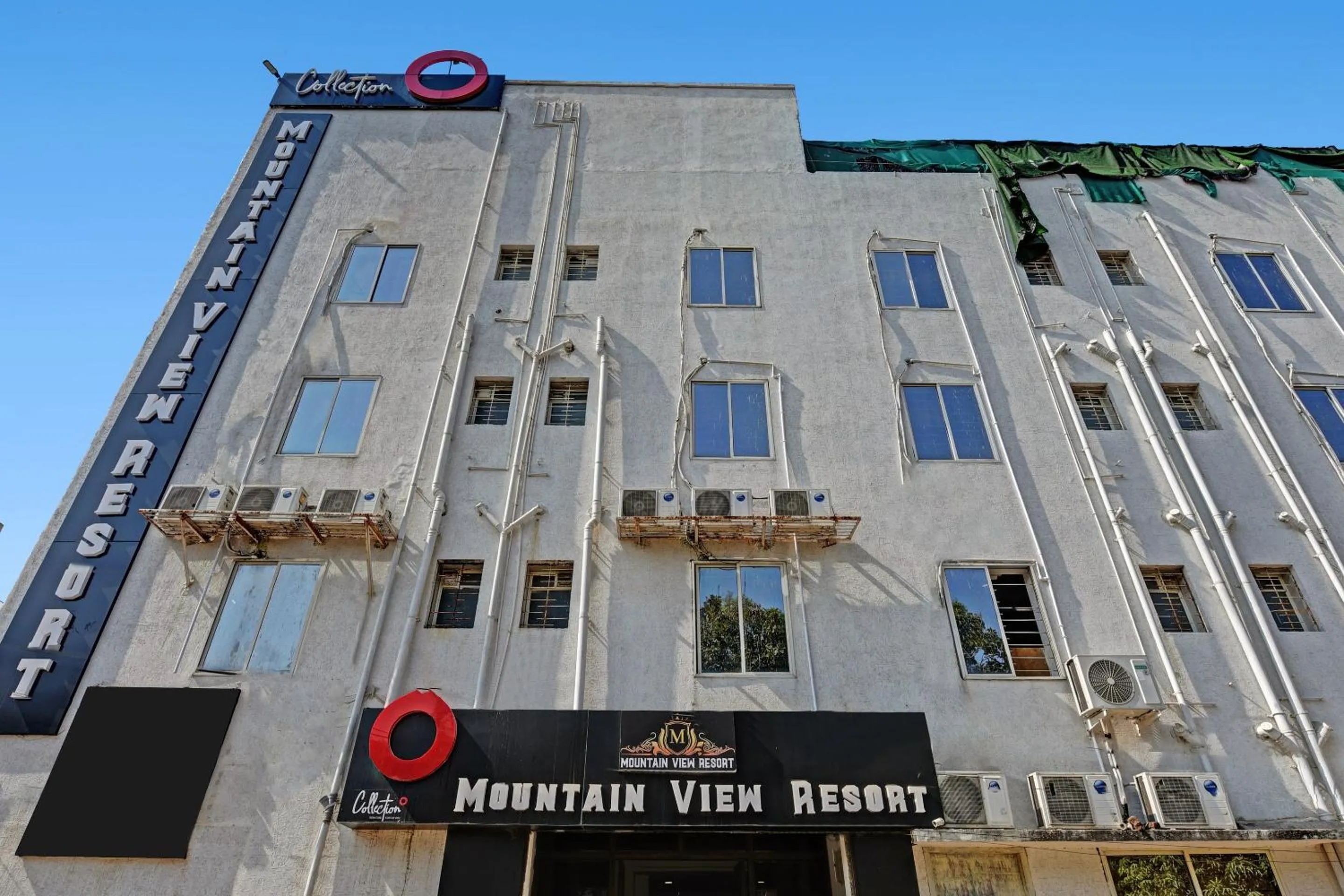 Facade/entrance in Super Collection O Mountain View Resort