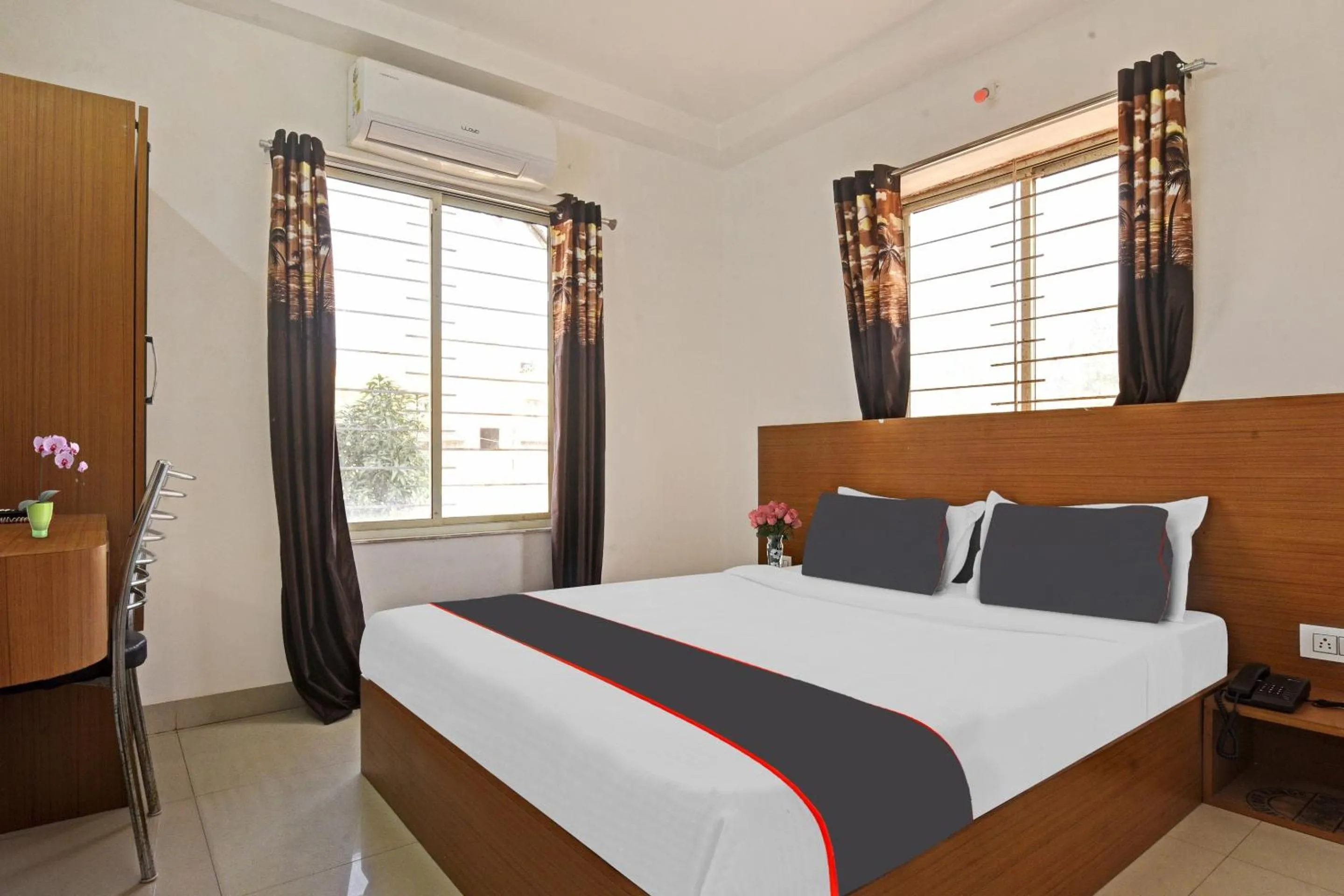 Bedroom, Bed in Super Collection O Mountain View Resort