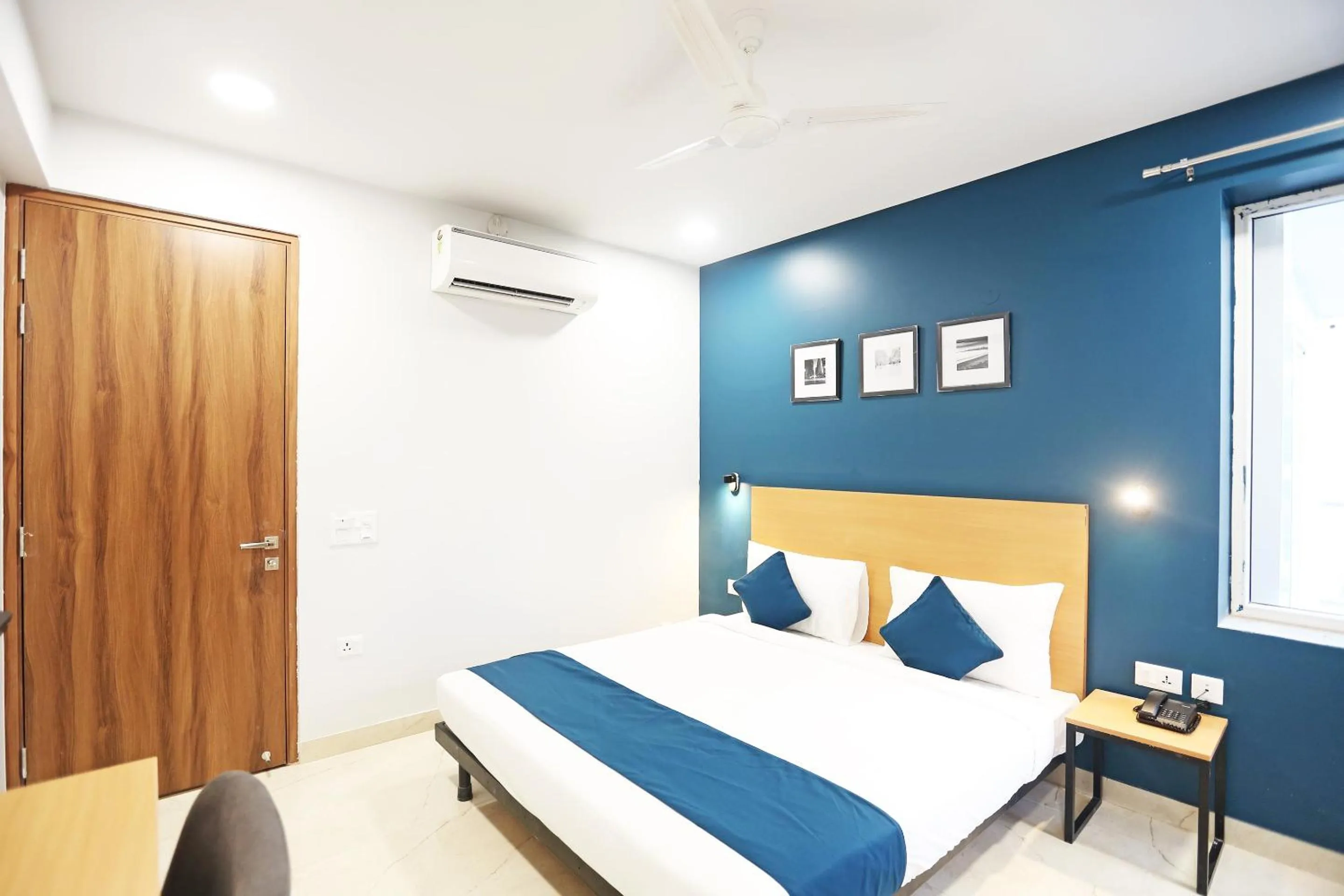 Lobby or reception in Hotel O Moody Moon Blue