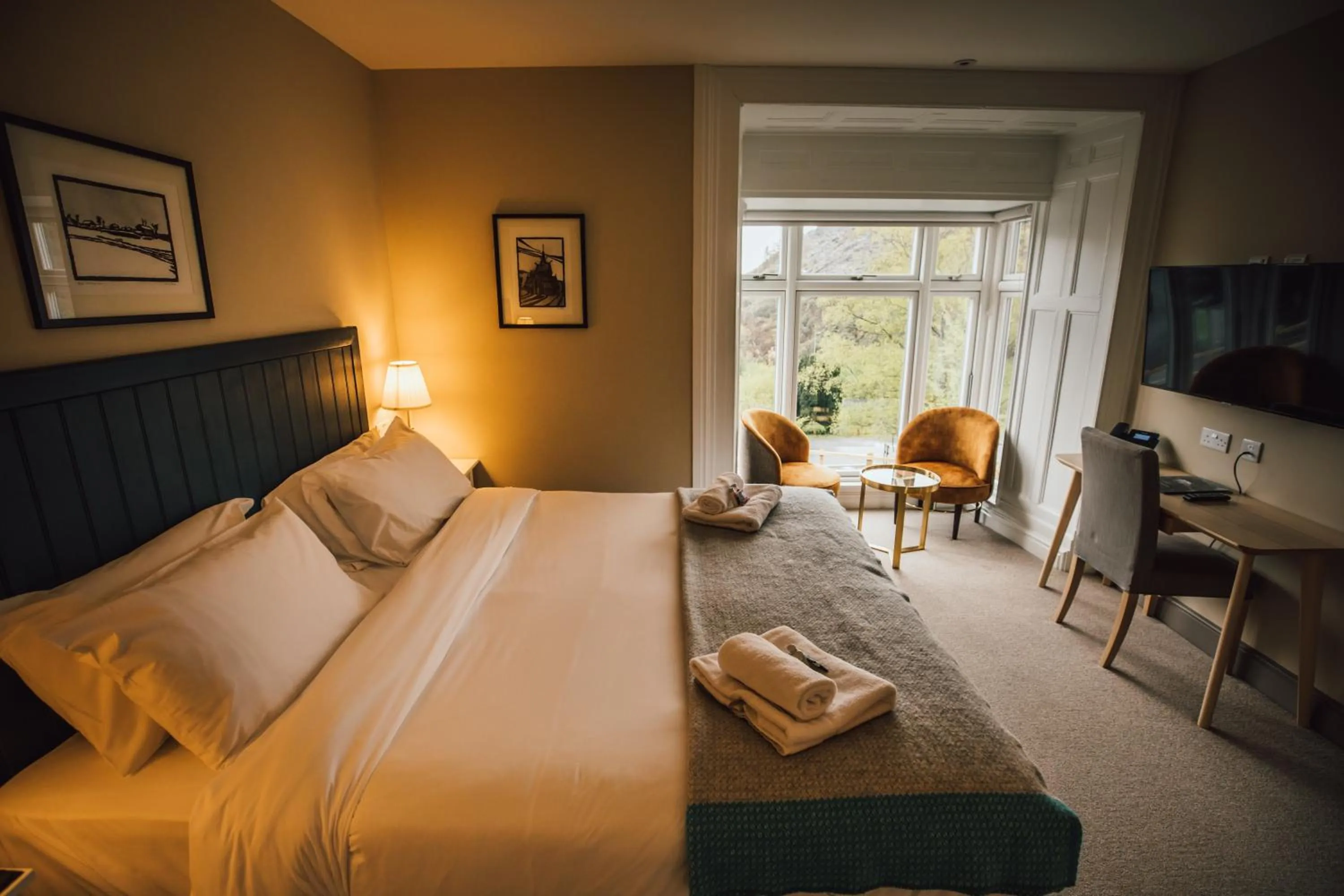 Bedroom, Bed in Plas Weunydd