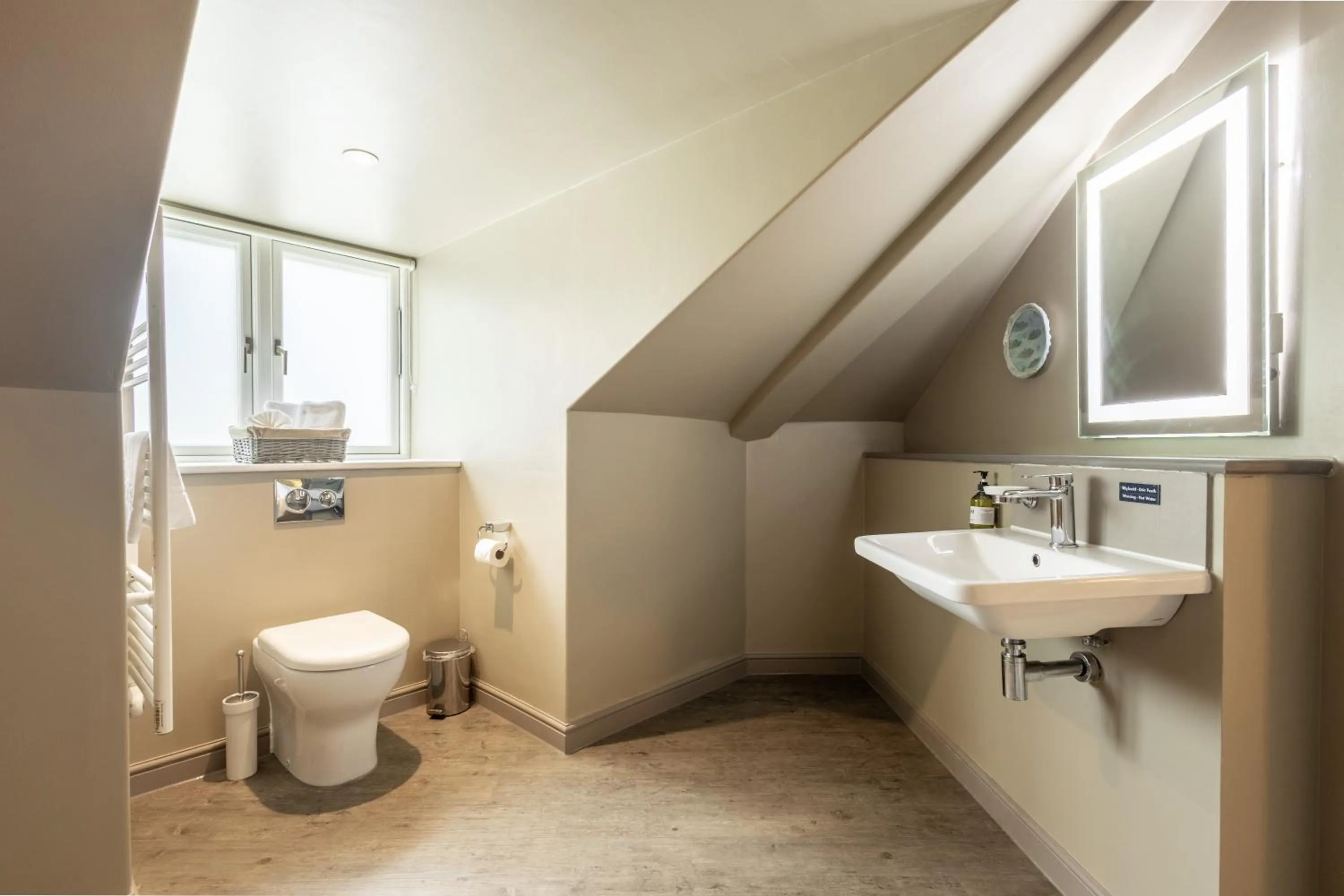 Toilet in Plas Weunydd