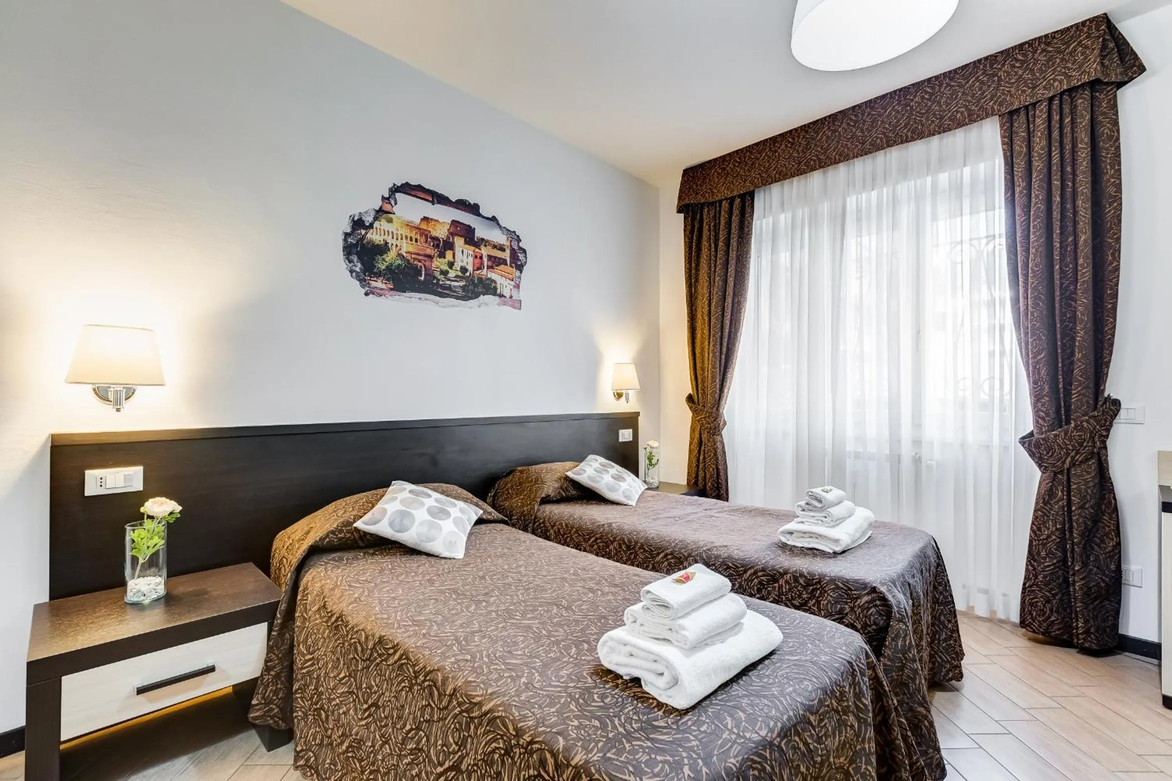 Bed in Dreams Of Rome