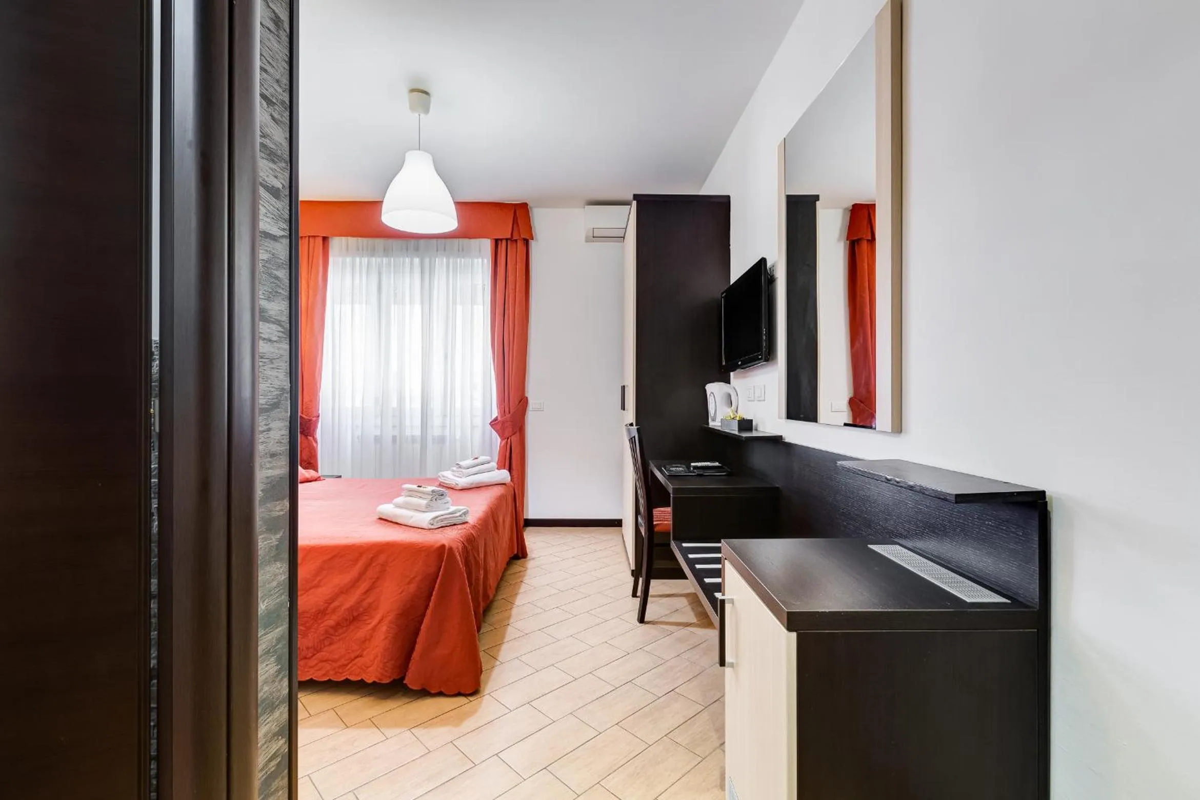 TV and multimedia, Bed in Dreams Of Rome