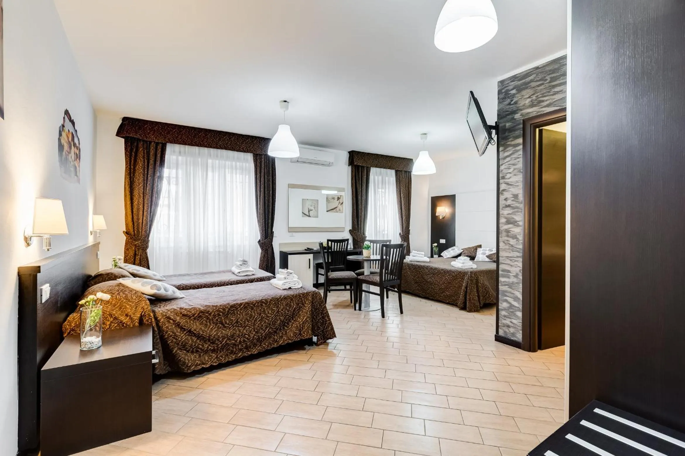 TV and multimedia, Bed in Dreams Of Rome