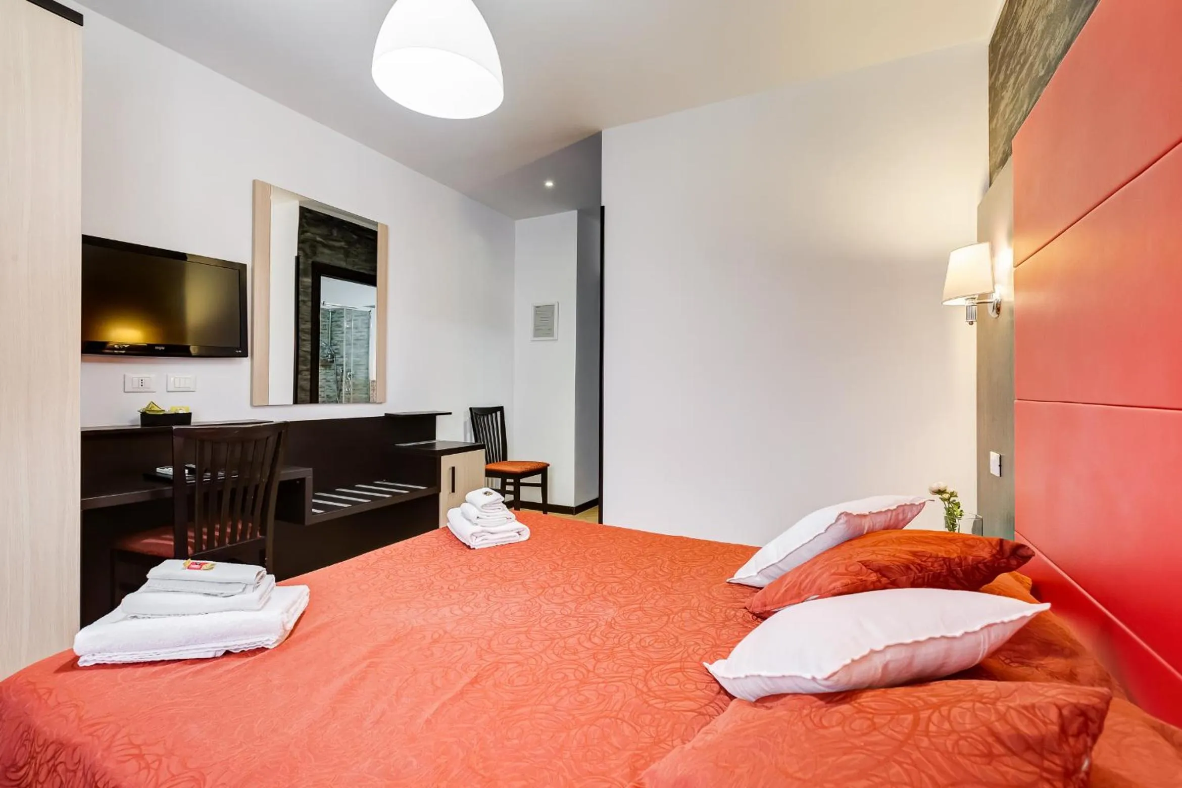 Bed in Dreams Of Rome