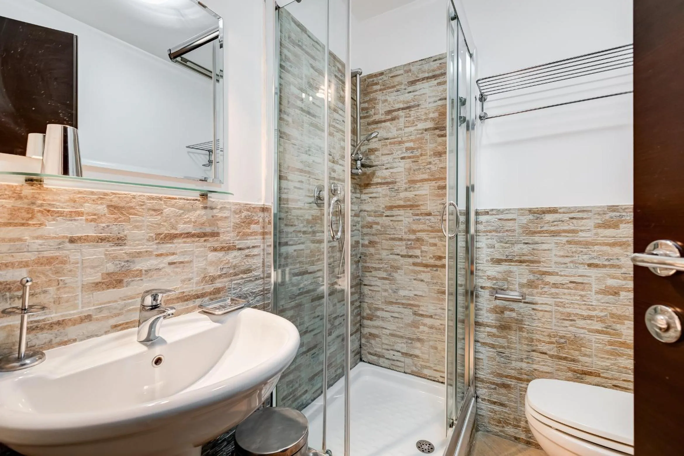 Shower in Dreams Of Rome