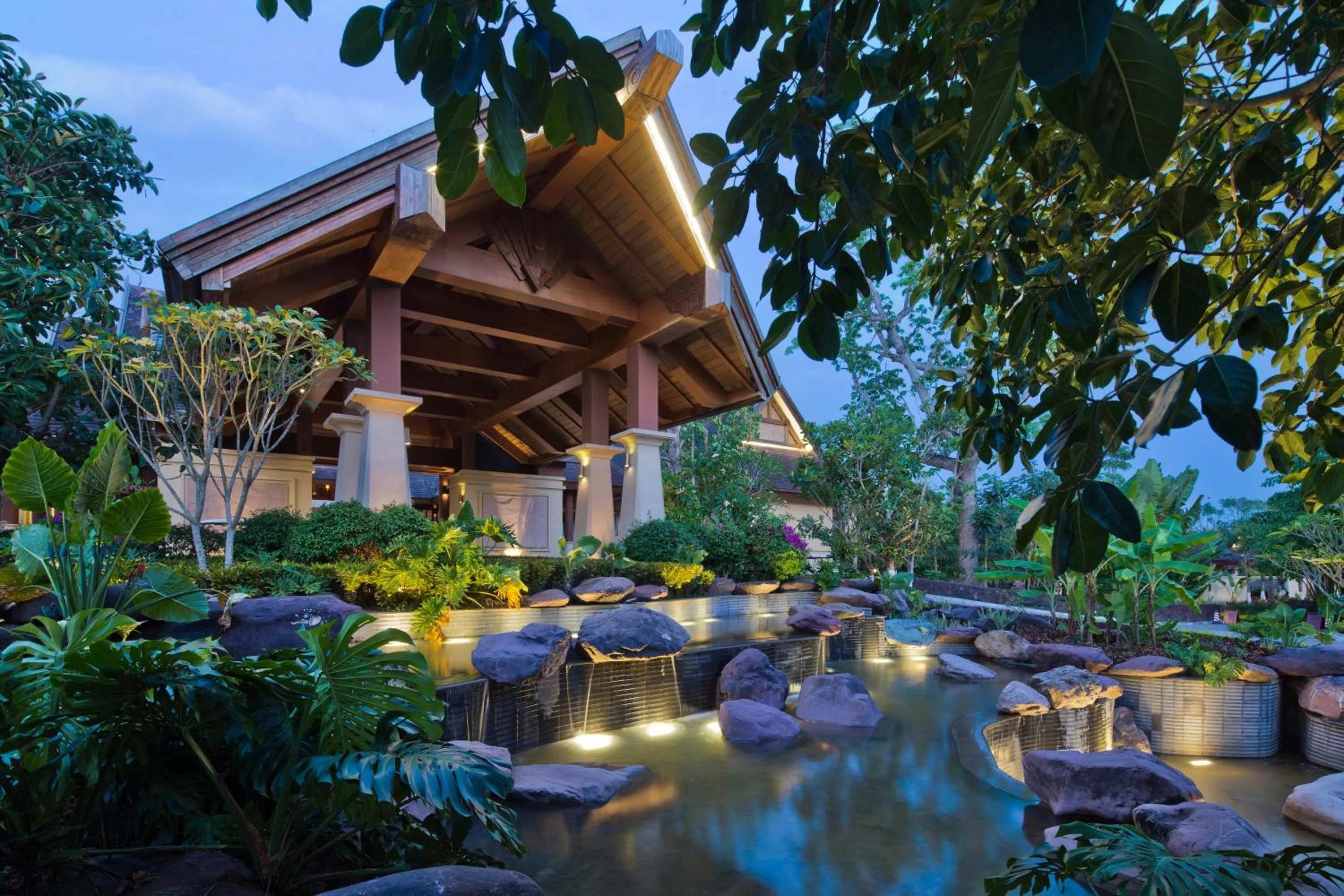 Property building in Anantara Xishuangbanna Resort