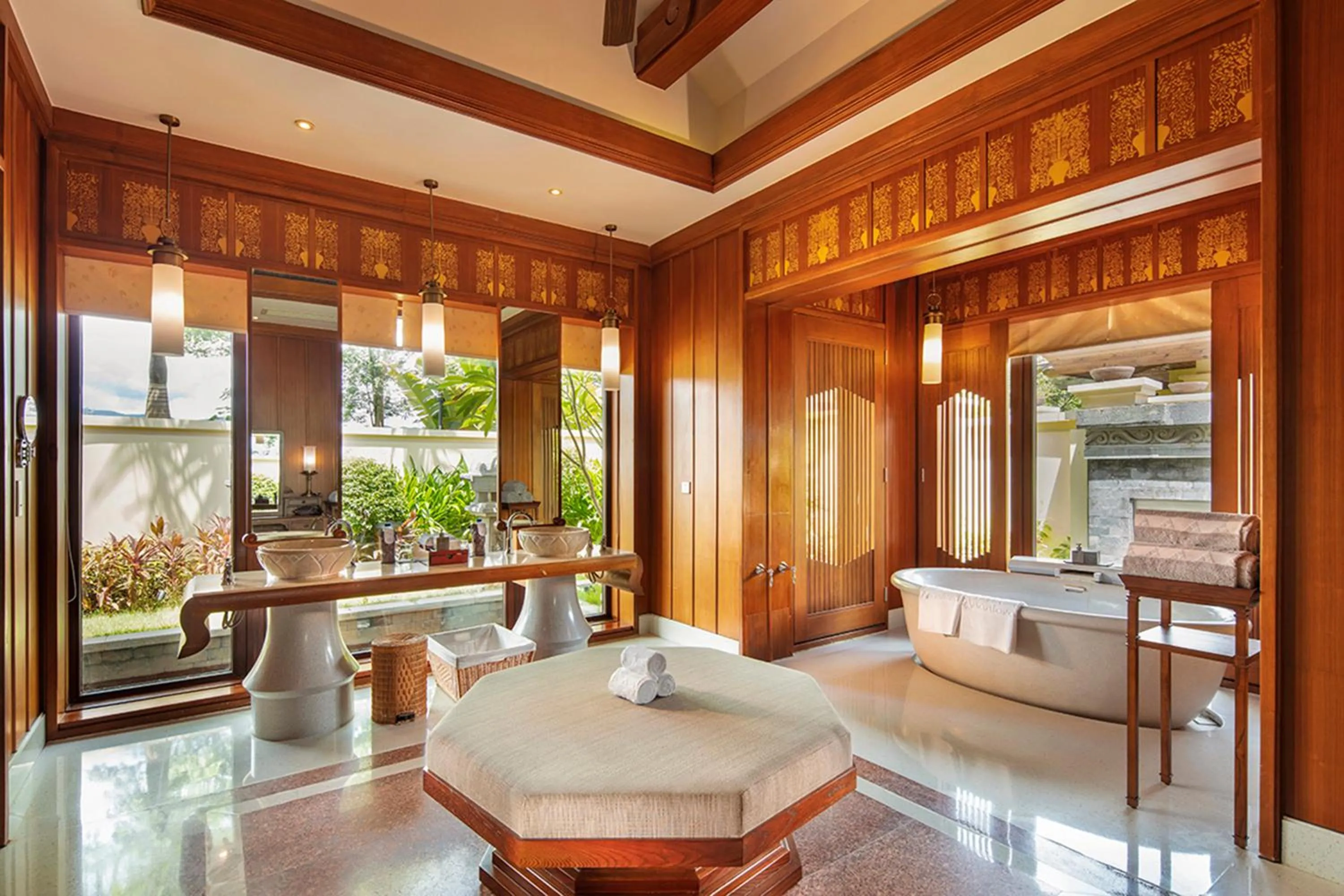Bathroom in Anantara Xishuangbanna Resort