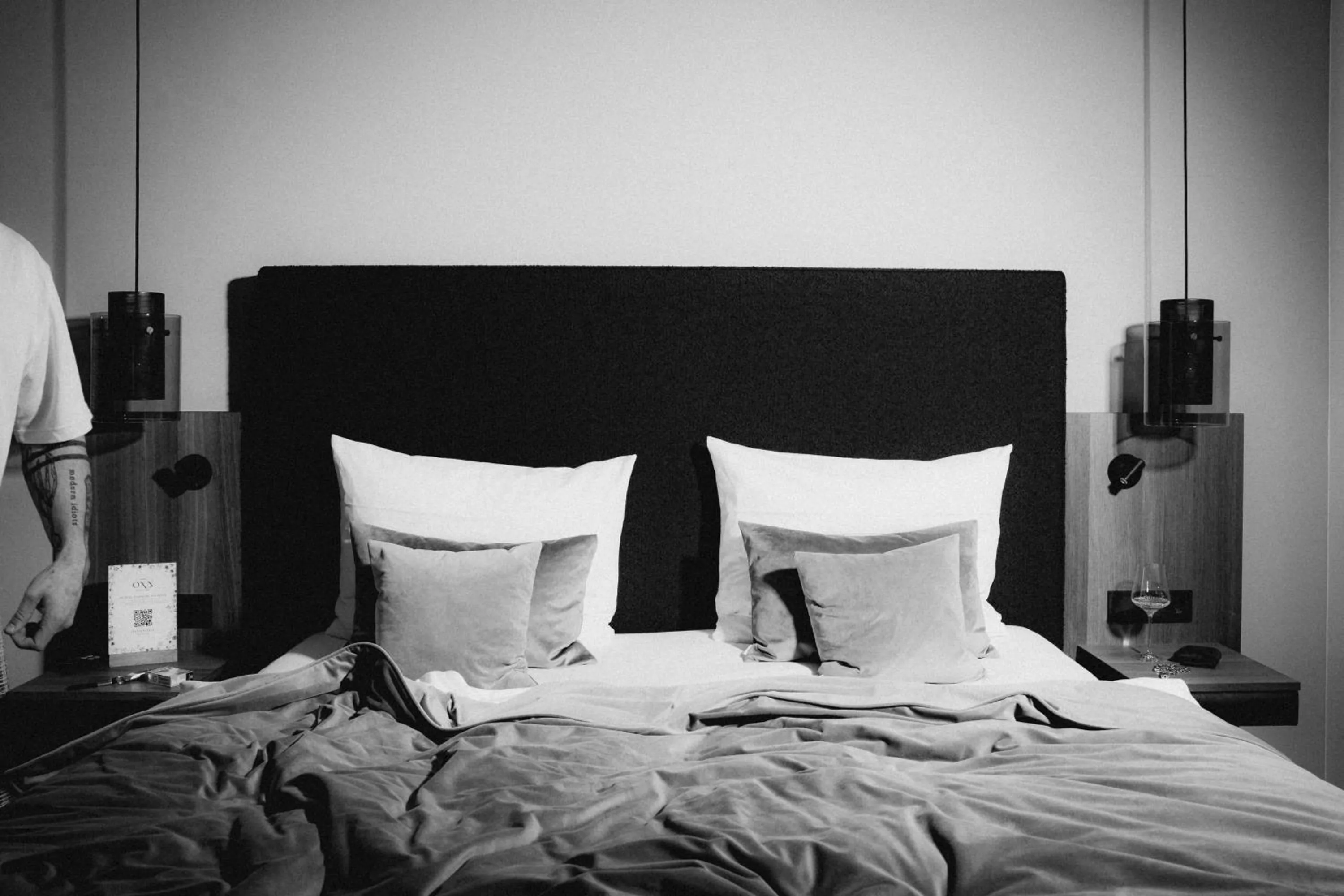 Photo of the whole room, Bed in zumOXN