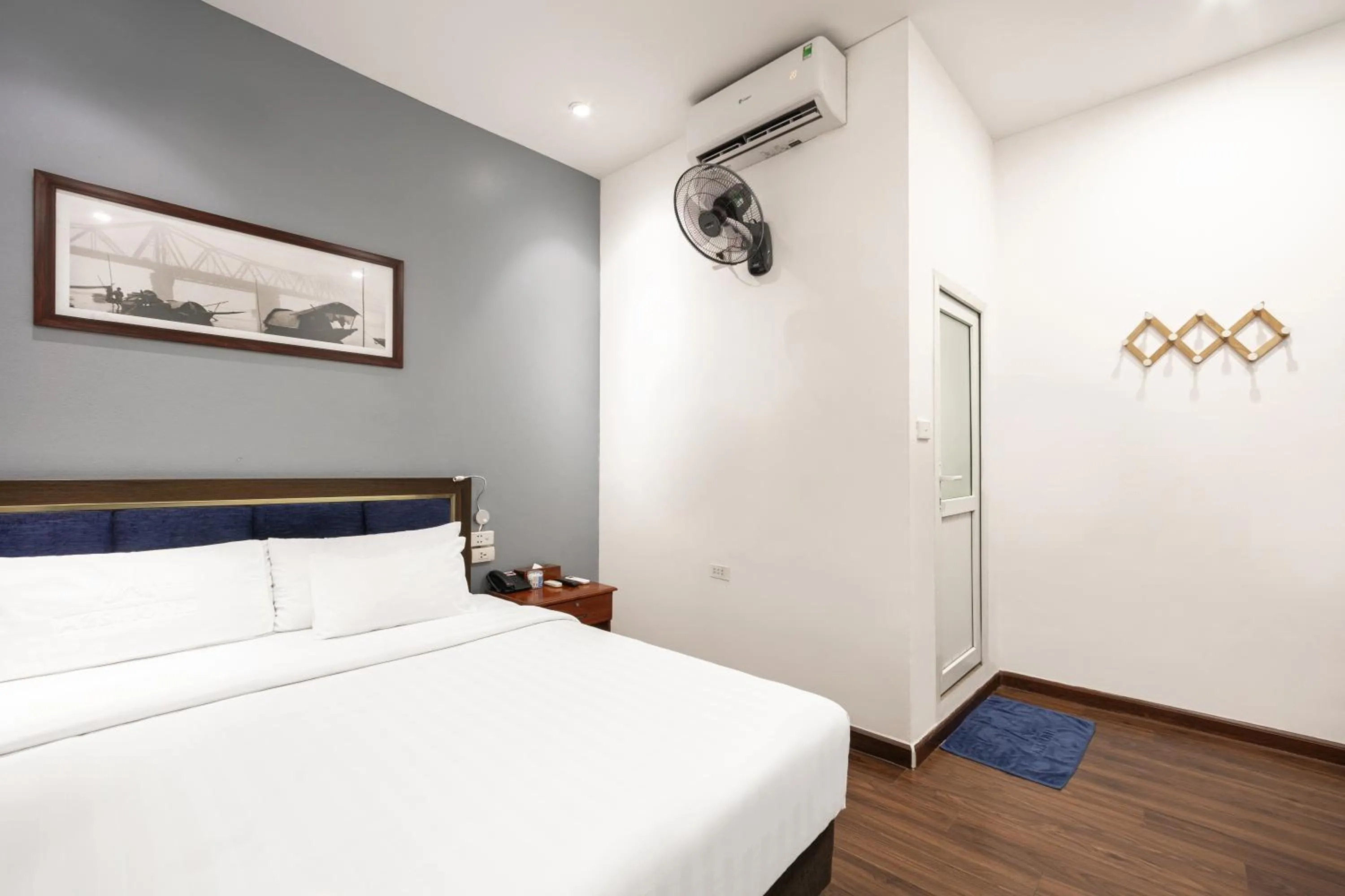 Bedroom, Bed in A25 Hotel - 12 Liên Trì