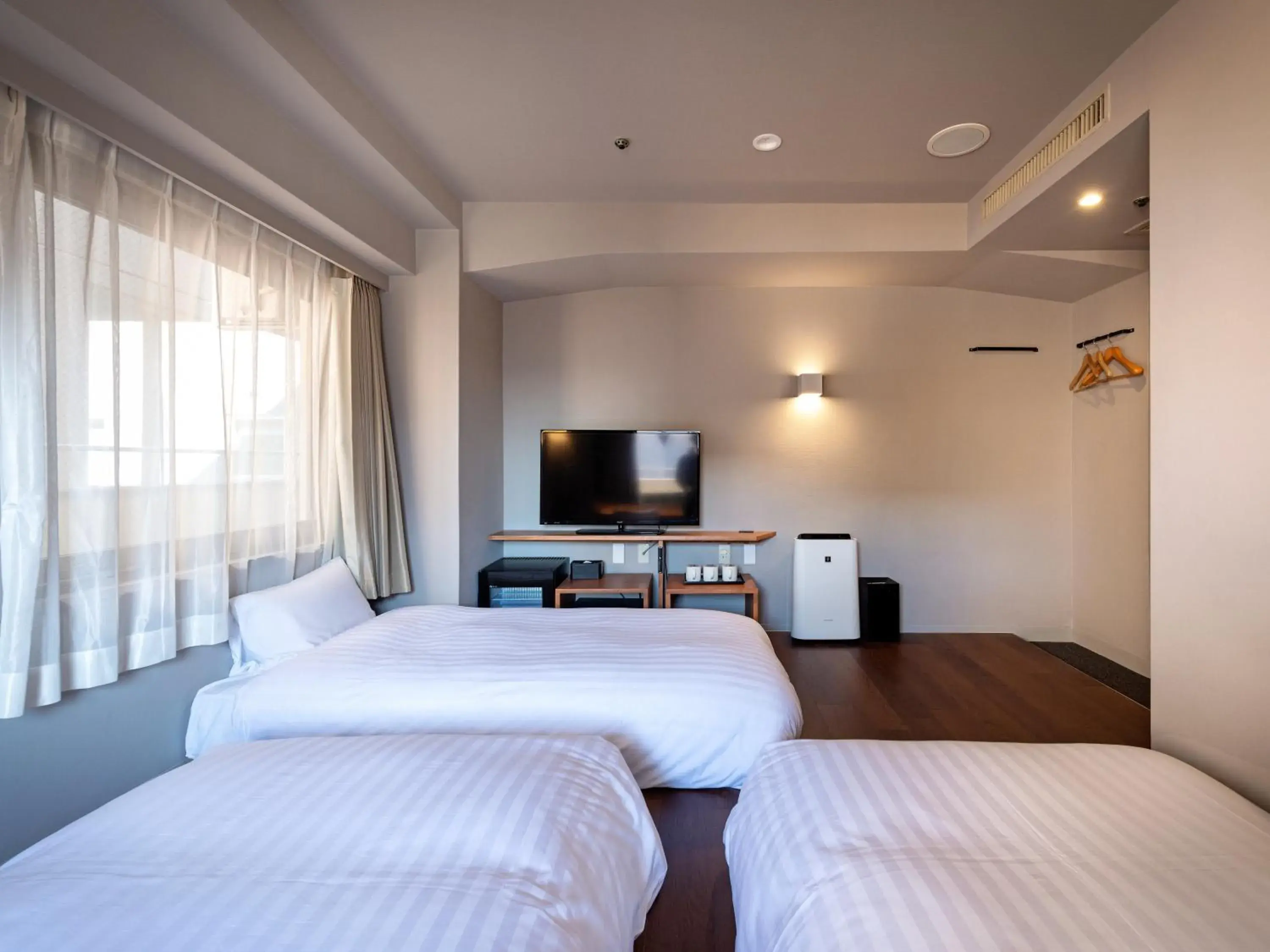 Deluxe Triple Room in EN HOTEL Kyoto Deluxe Triple Room in EN HOTEL Kyoto