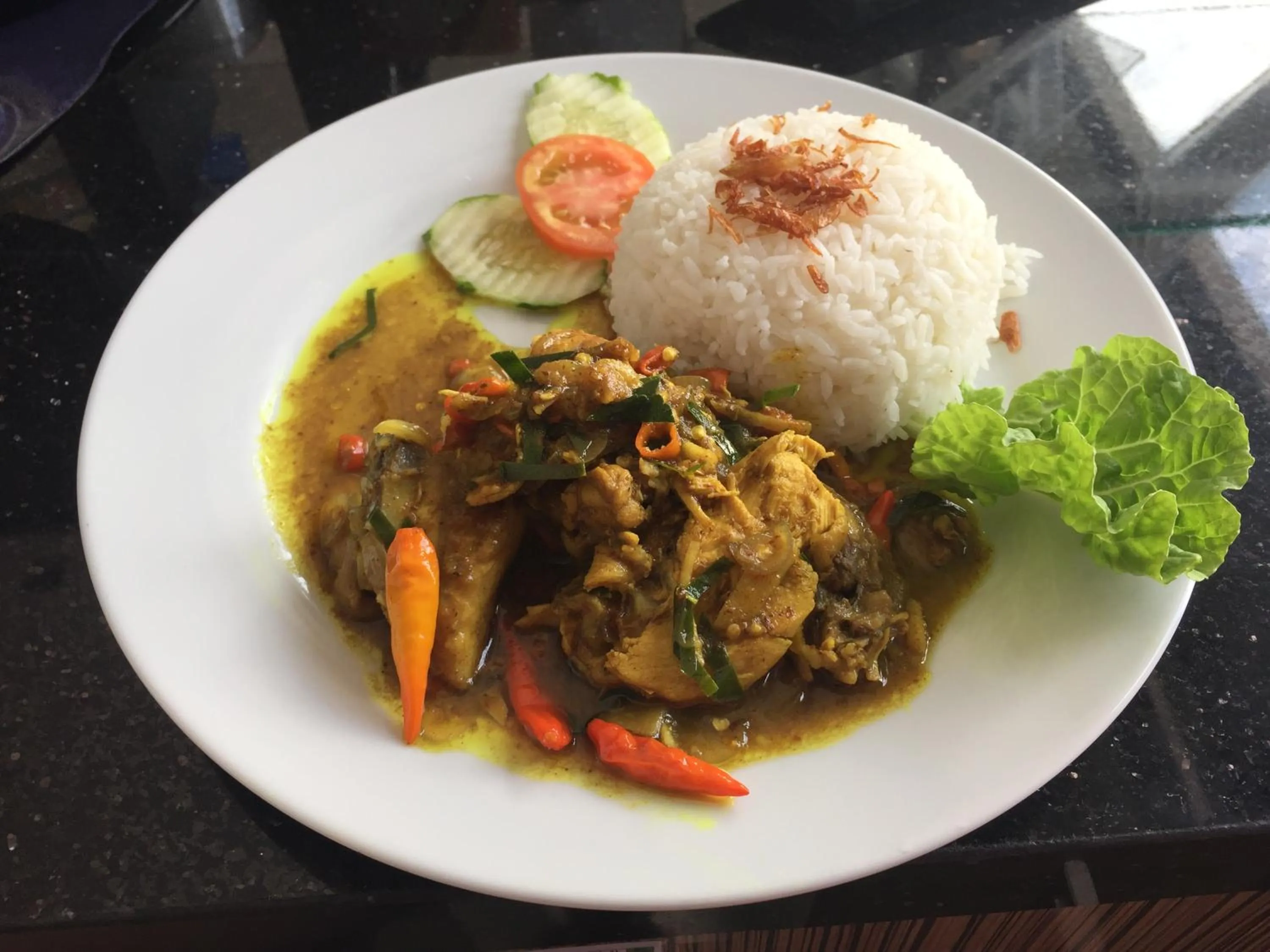 Breakfast in Hotel Harmony In & Karaoke