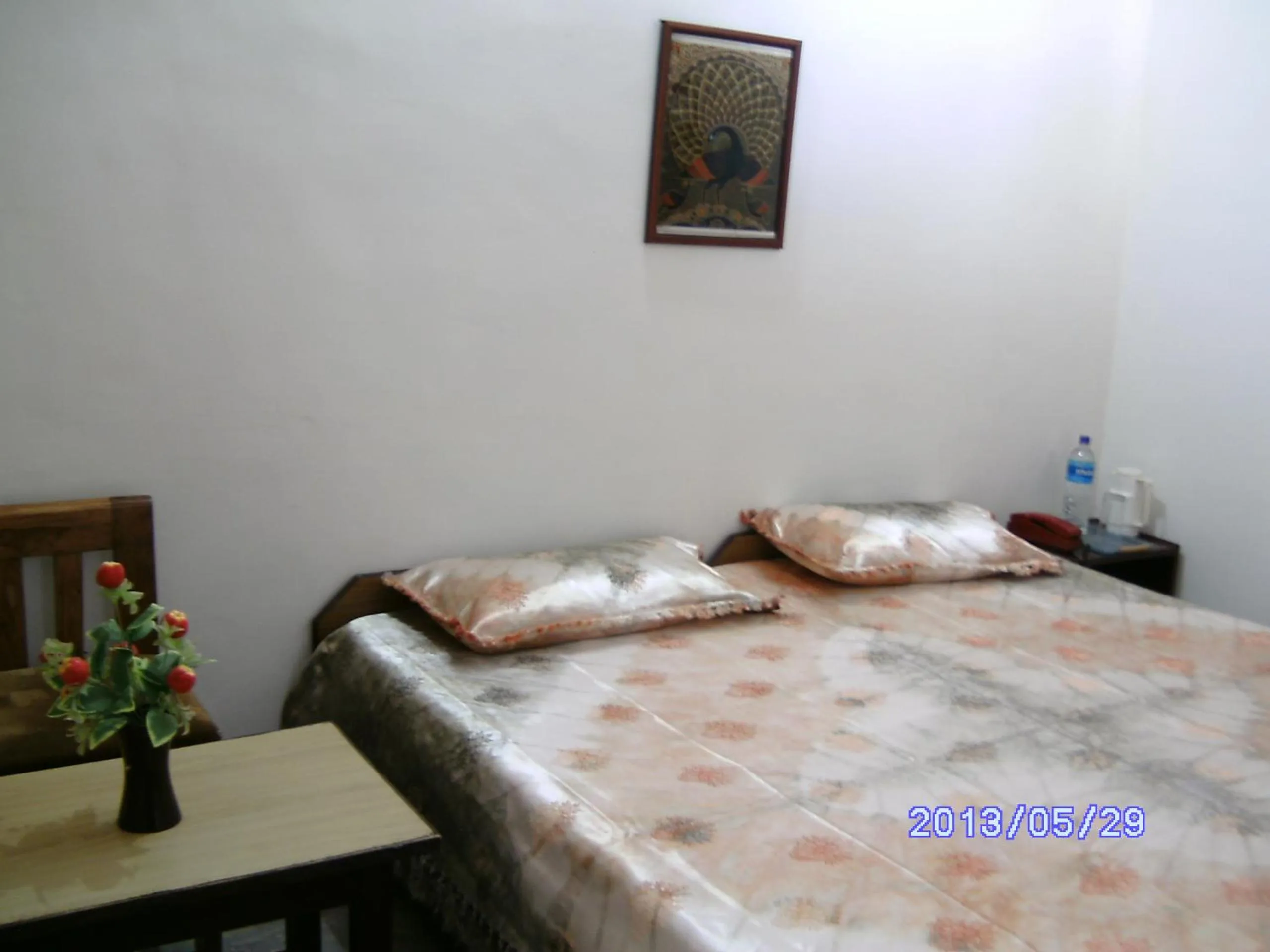 Photo of the whole room, Bed in Hotel Grace