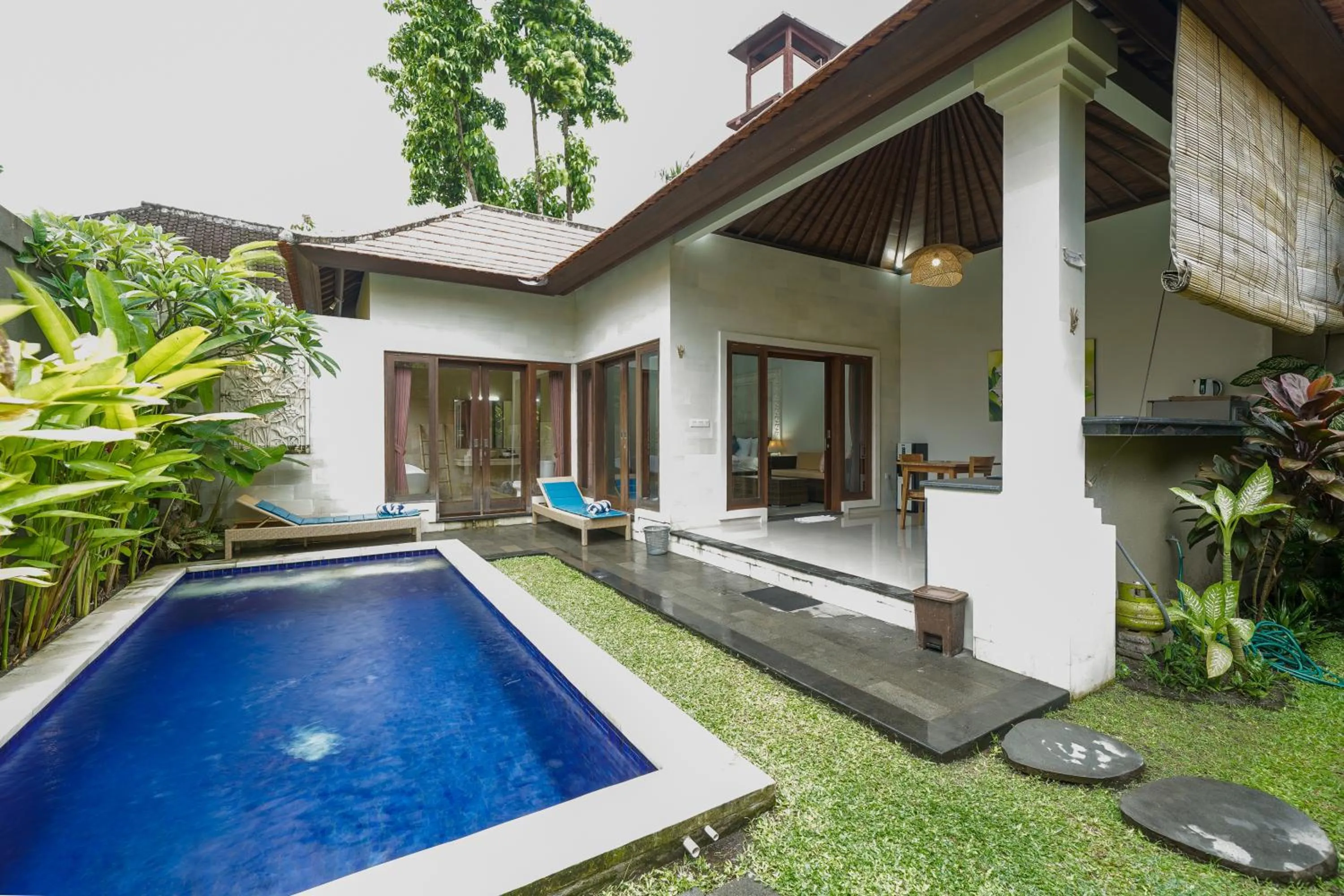 Day in Three Brothers Bali Legian Bungalows & Villas
