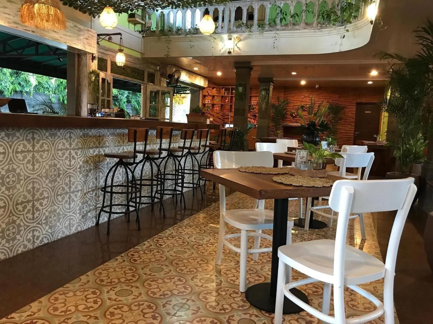 Restaurant/places to eat in Three Brothers Bali Legian Bungalows & Villas