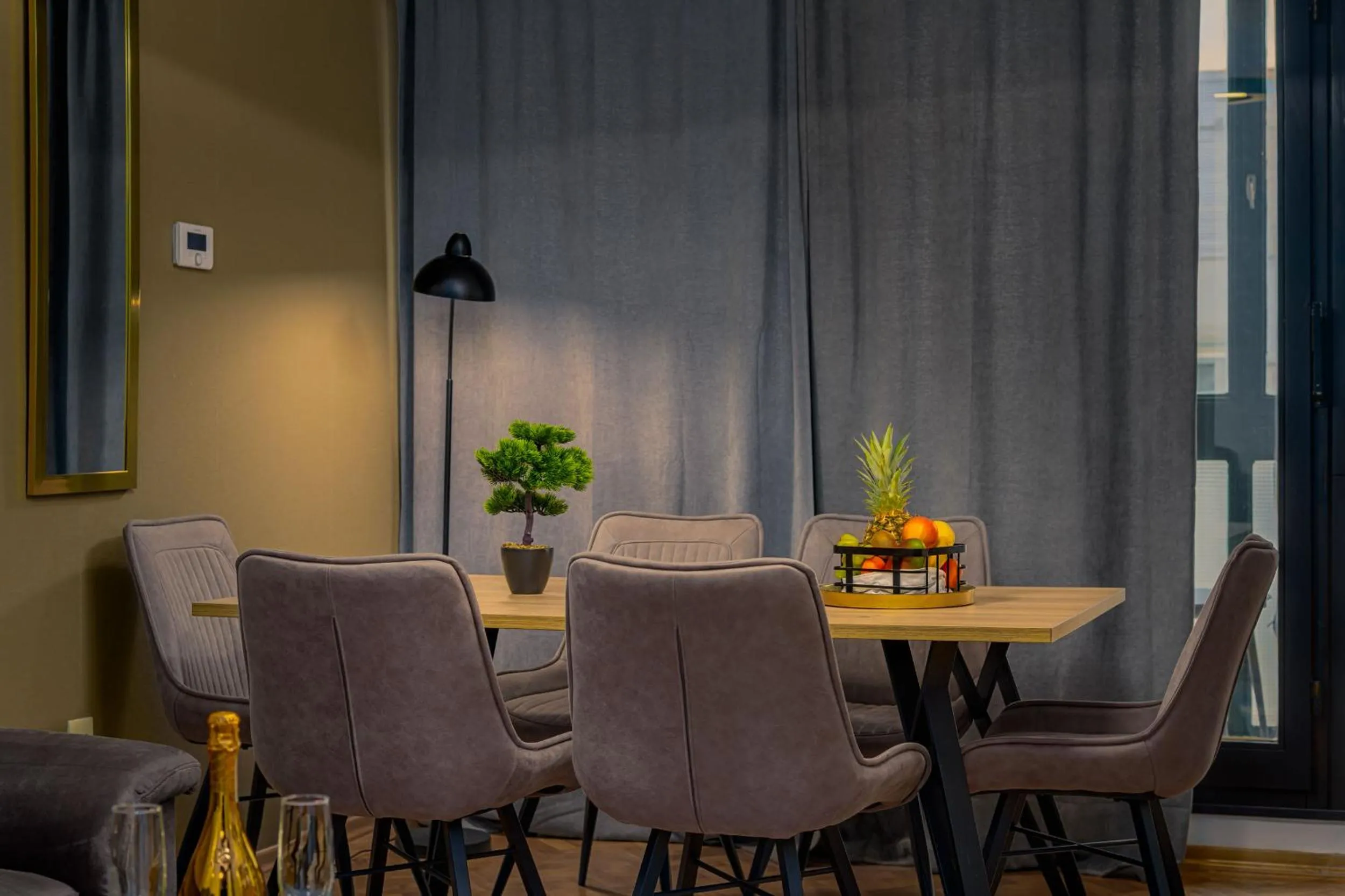 Seating area in Madison Luxury Apartments & Rooms