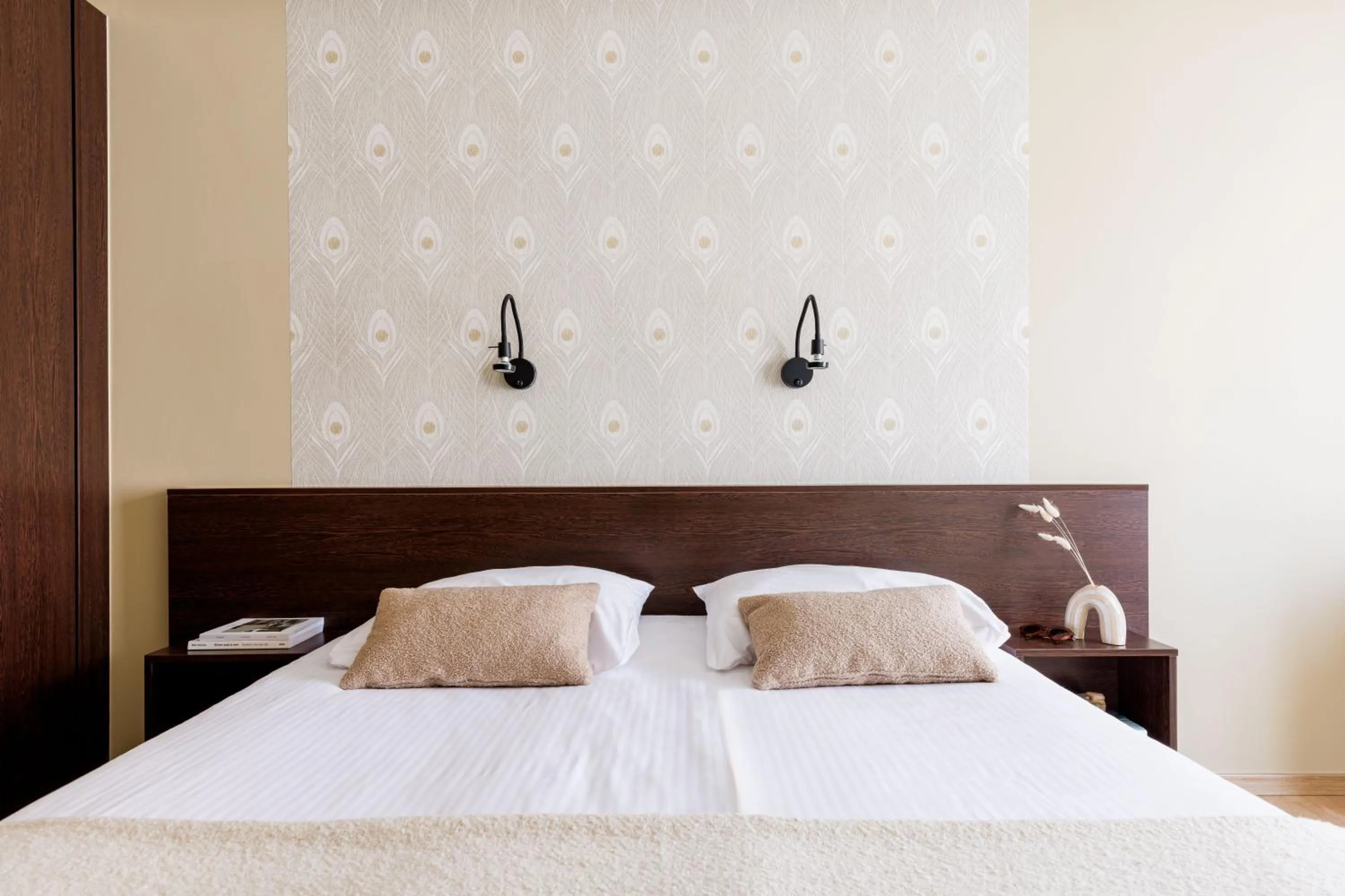 Bed in Hotel Corner House by WP Hotels