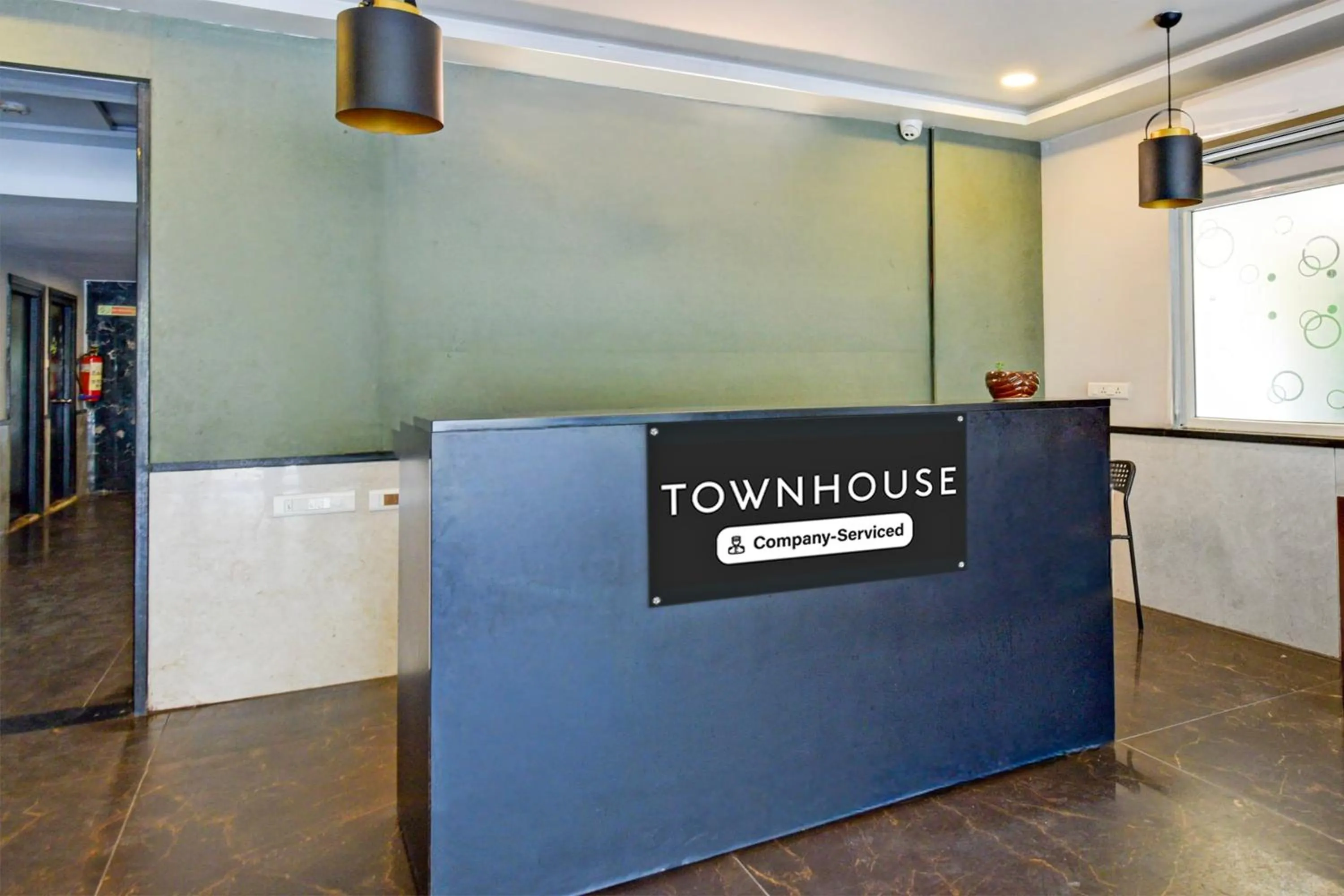 Lobby or reception in Super Townhouse HiTech city Hyderabad