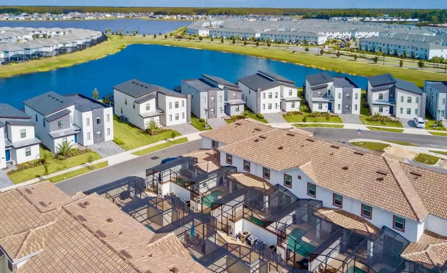 Wonderful 5 Bedroom w/ Pool Close to Disney 4801