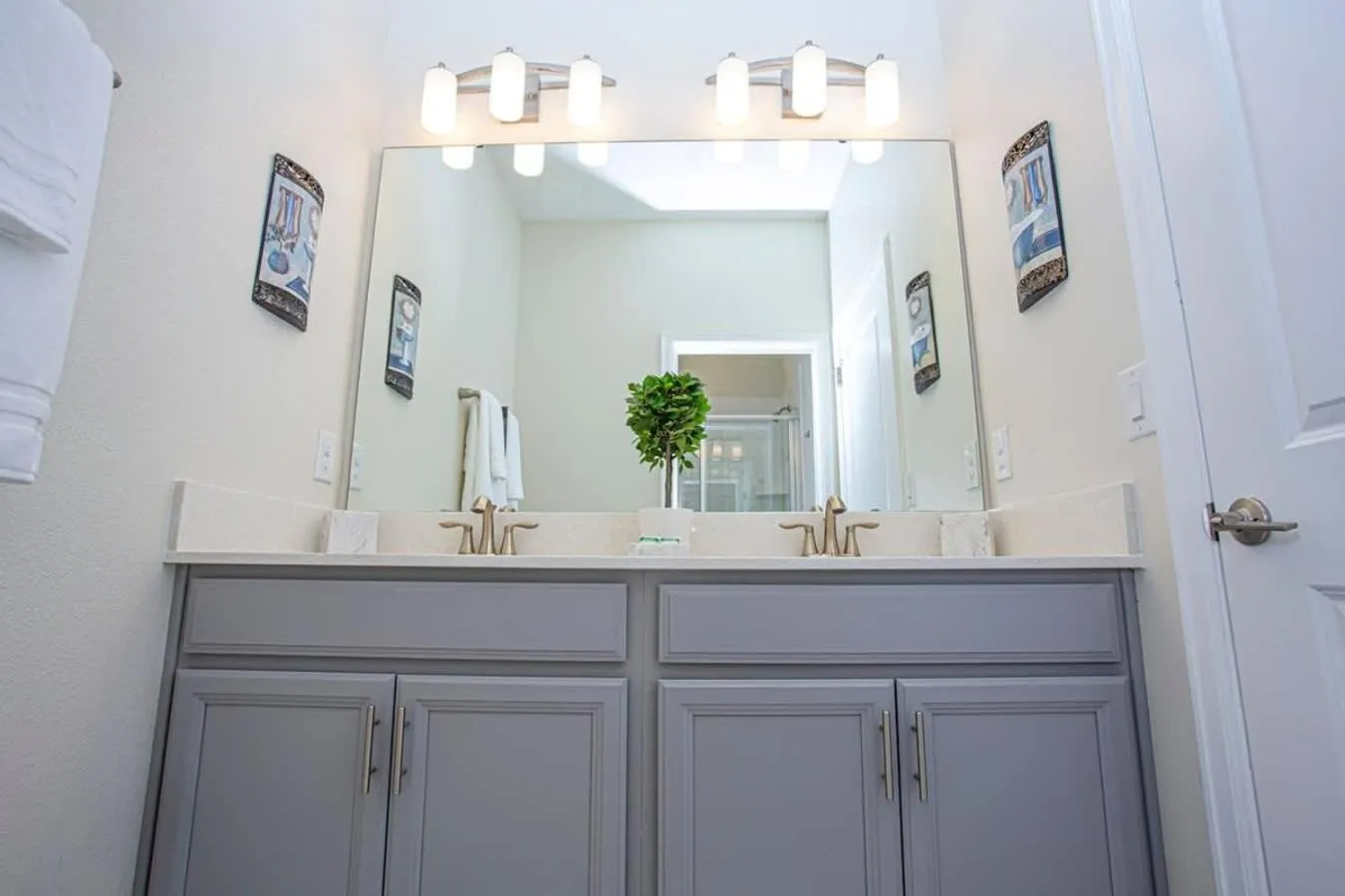 Wonderful 5 Bedroom w/ Pool Close to Disney 4801