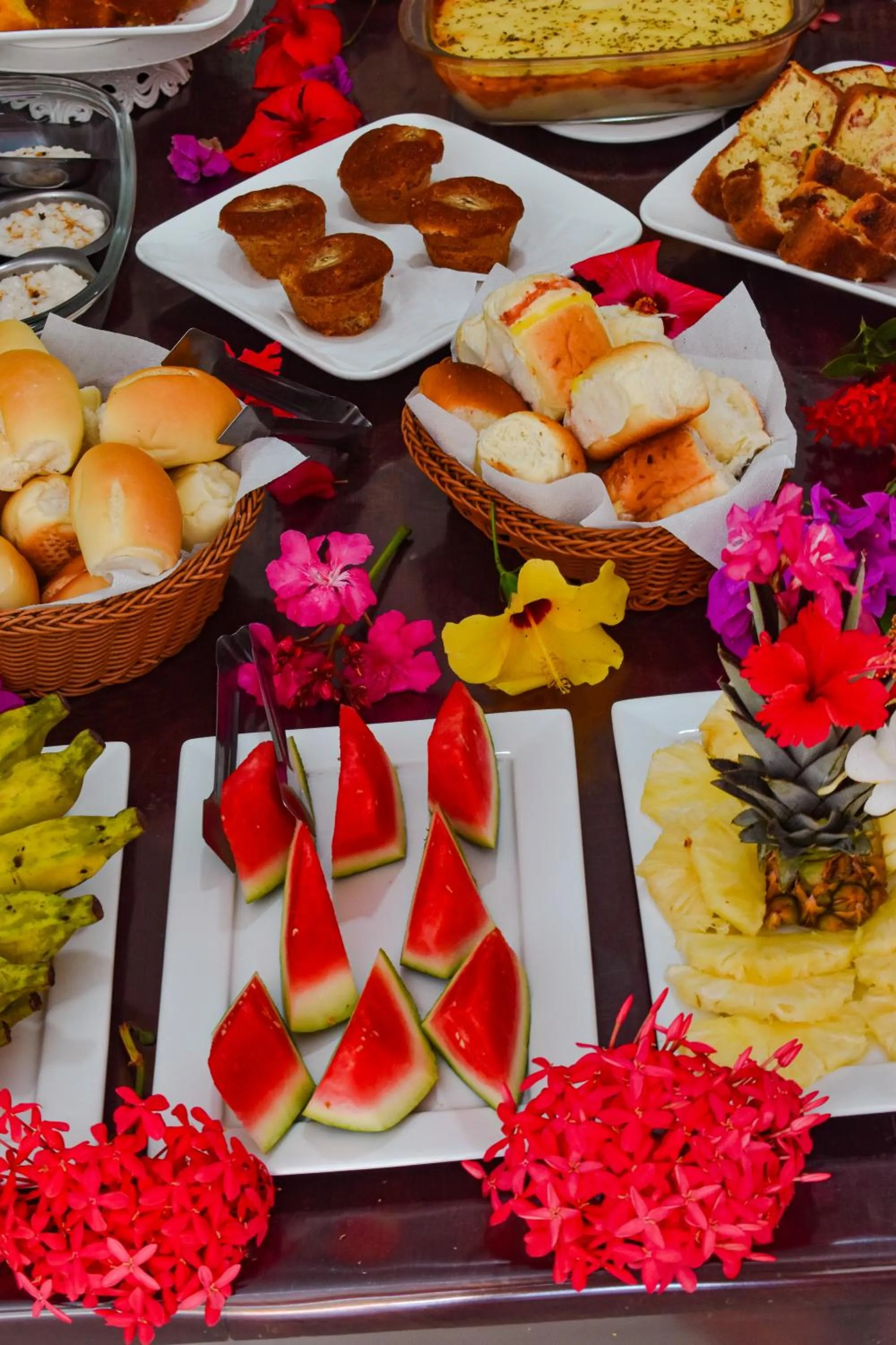 Breakfast in Pousada Casa Nui - Porto de Galinhas by Concavus