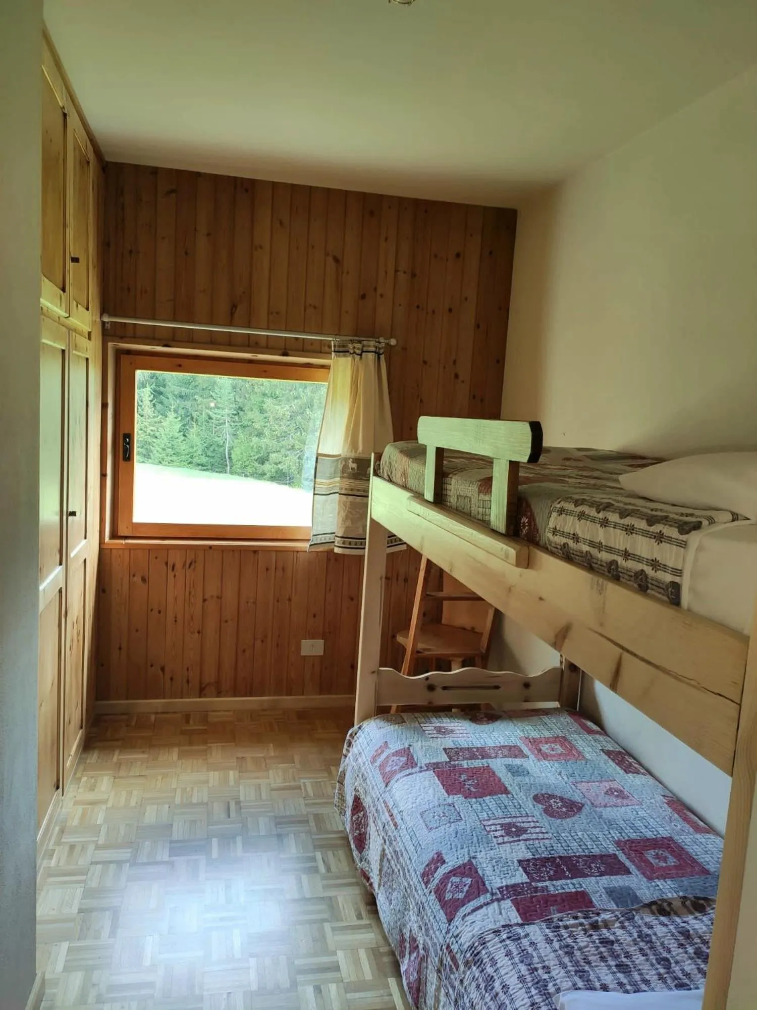 bunk bed, Bed in Residence Mirage