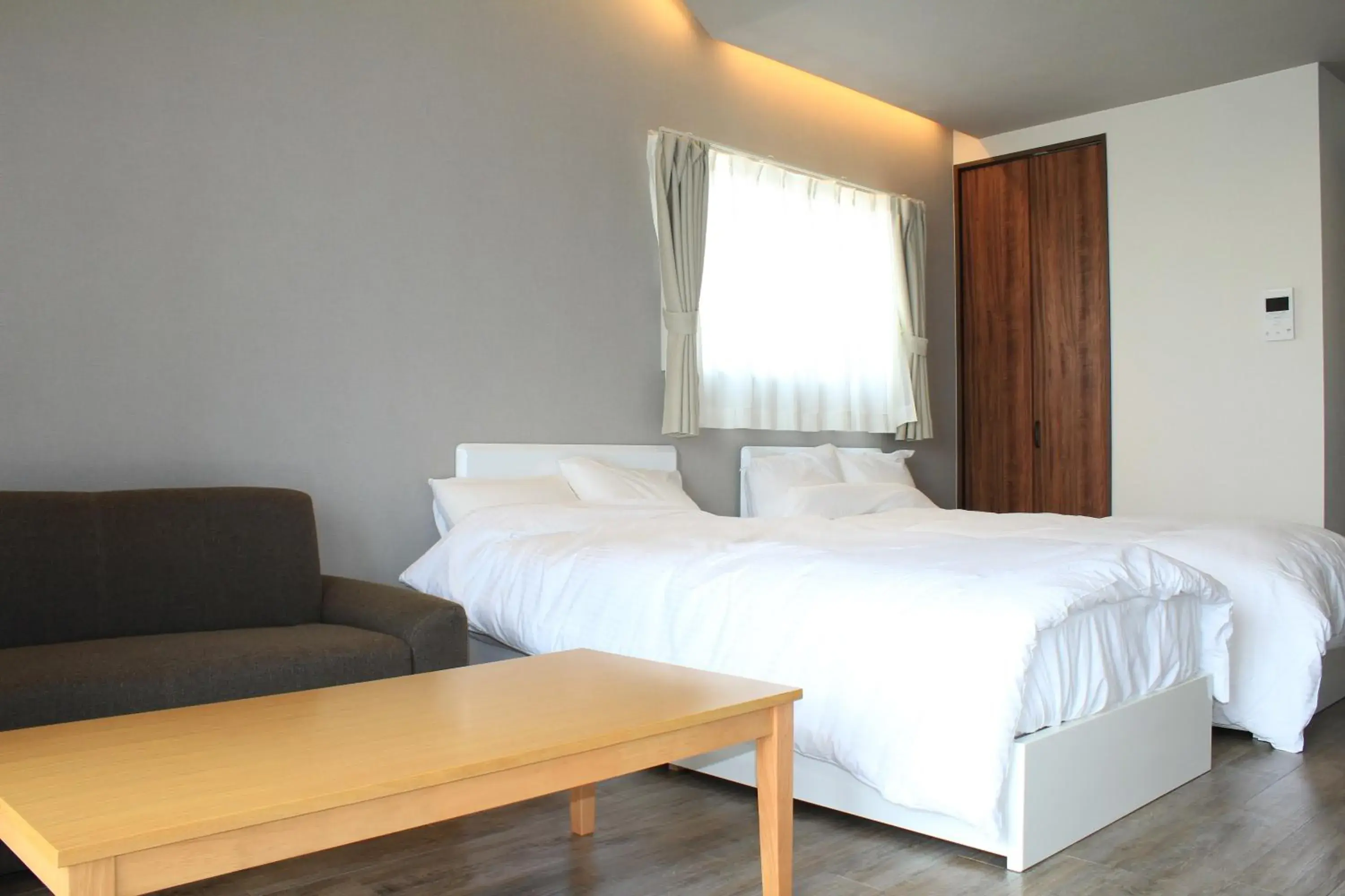 Twin Room with Sea View in ゲートイン名護 Twin Room with Sea View in ゲートイン名護