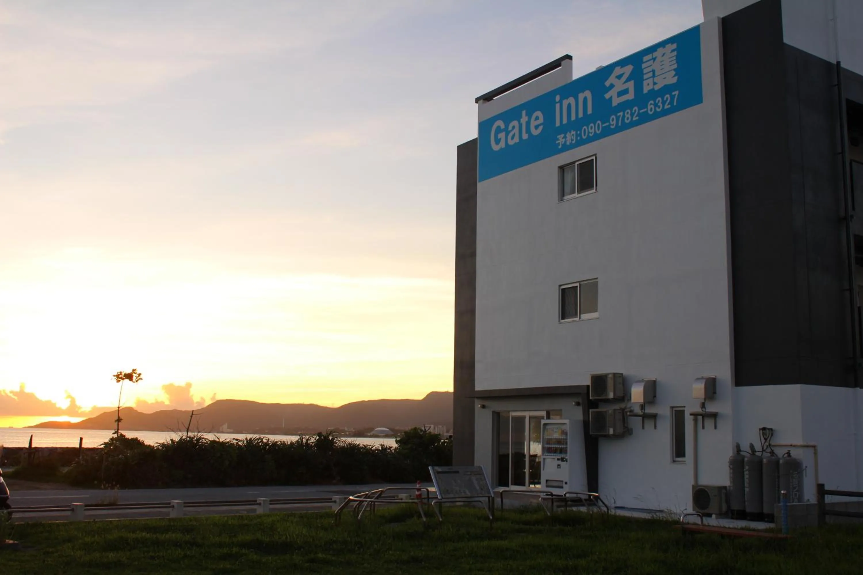 Property building in Gate Inn Nago