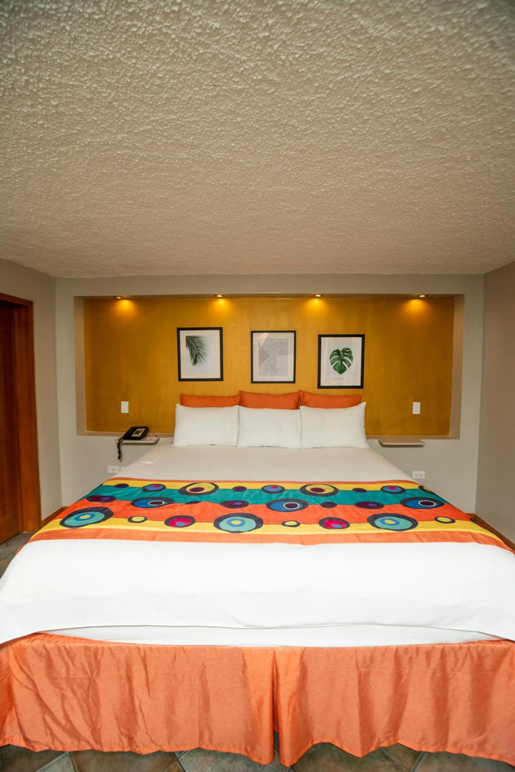 Bed in Le Plaza Hotel