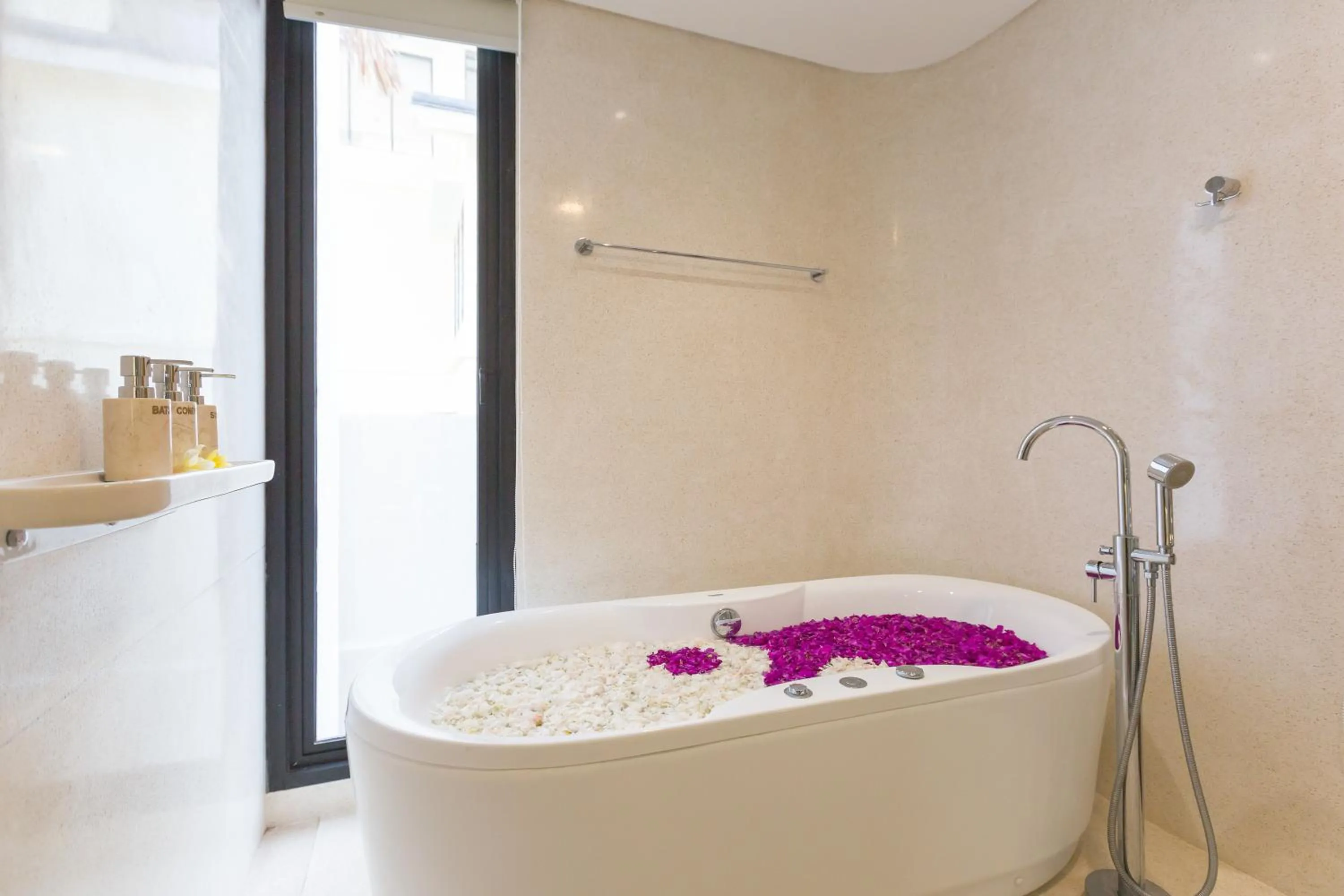 Bathroom in Villa Damar Canggu by Nagisa Bali