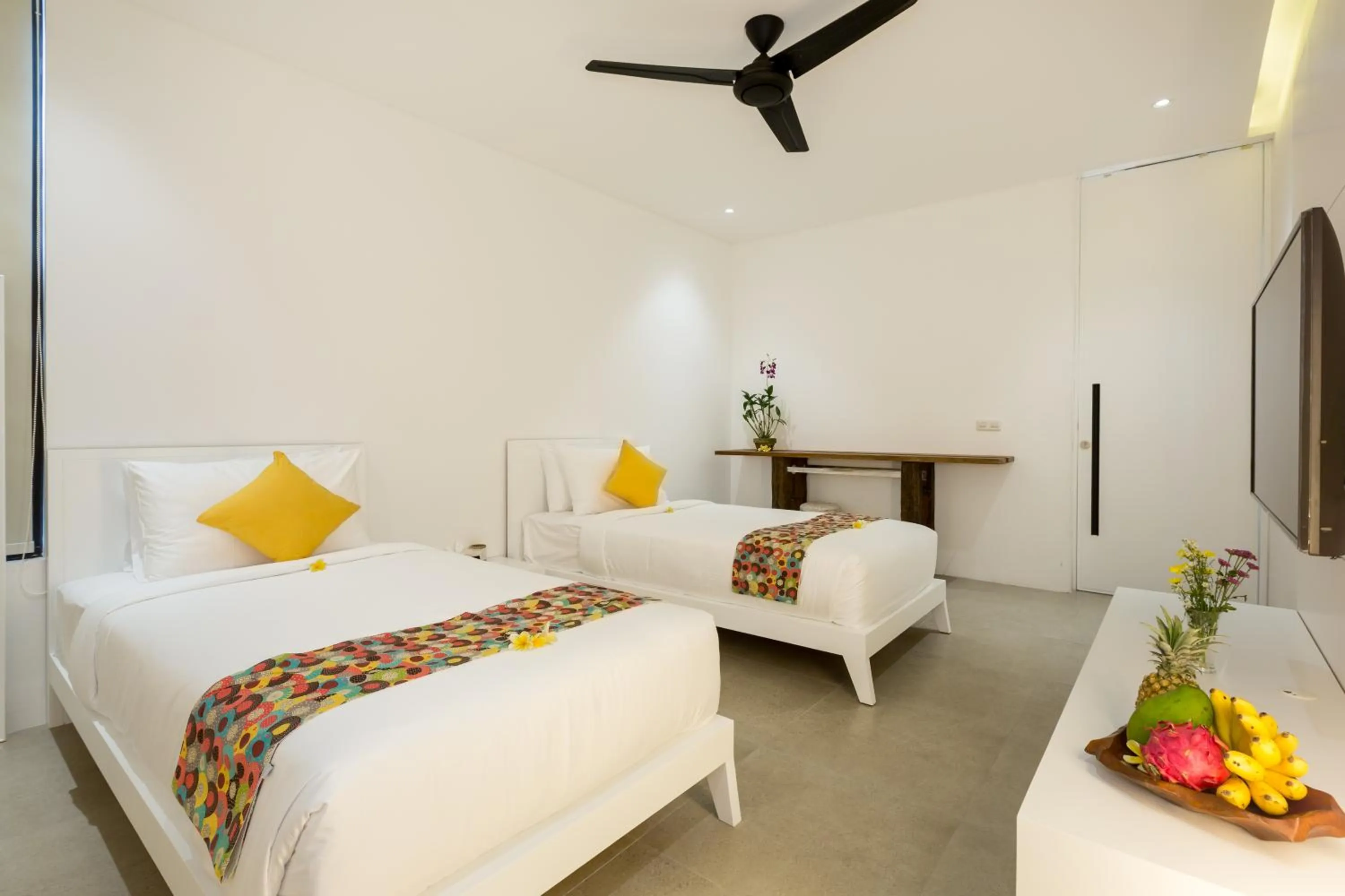 Photo of the whole room, Bed in Villa Damar Canggu by Nagisa Bali