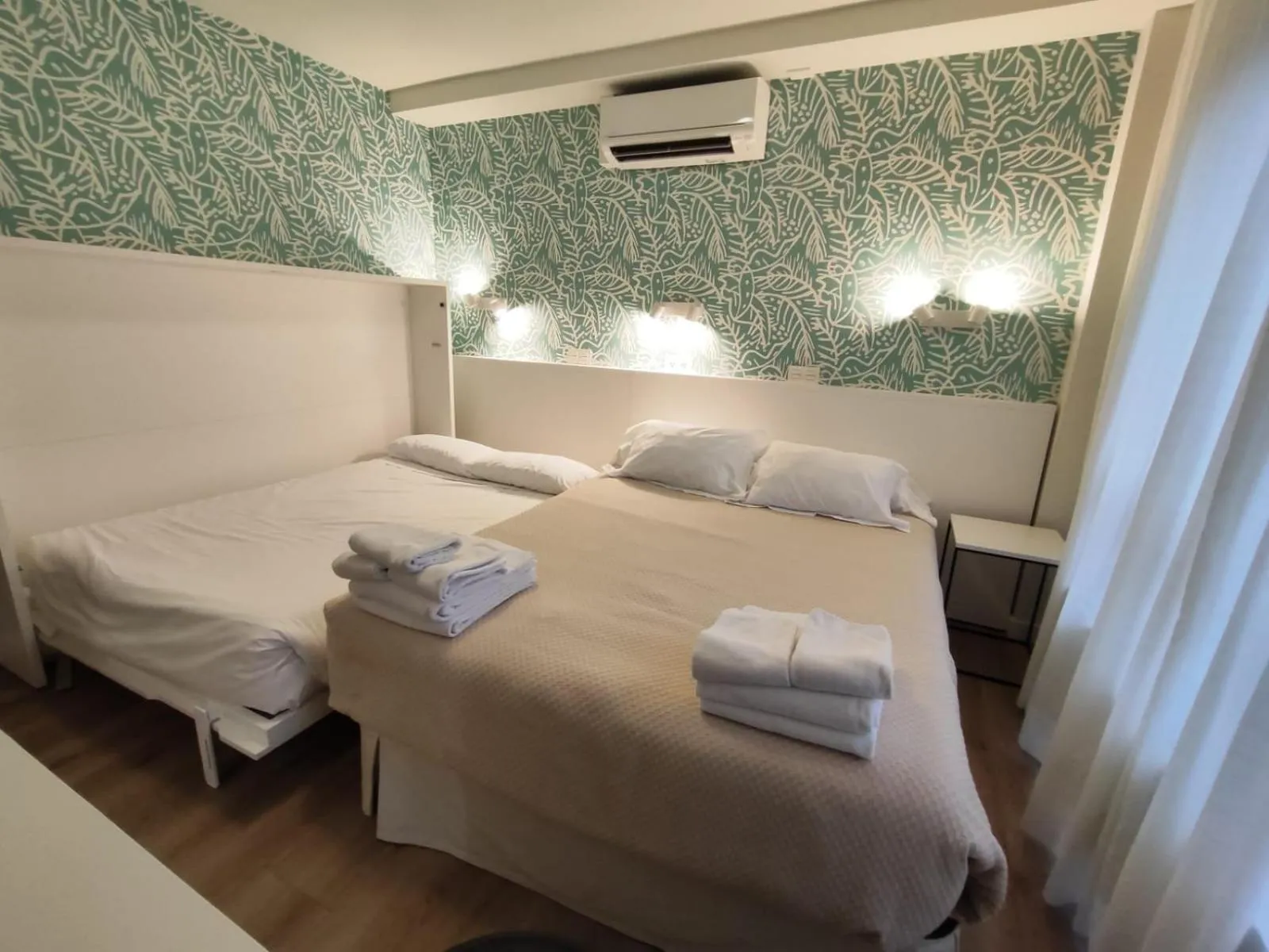 Photo of the whole room, Bed in Hotel Rural Tierras del Cid