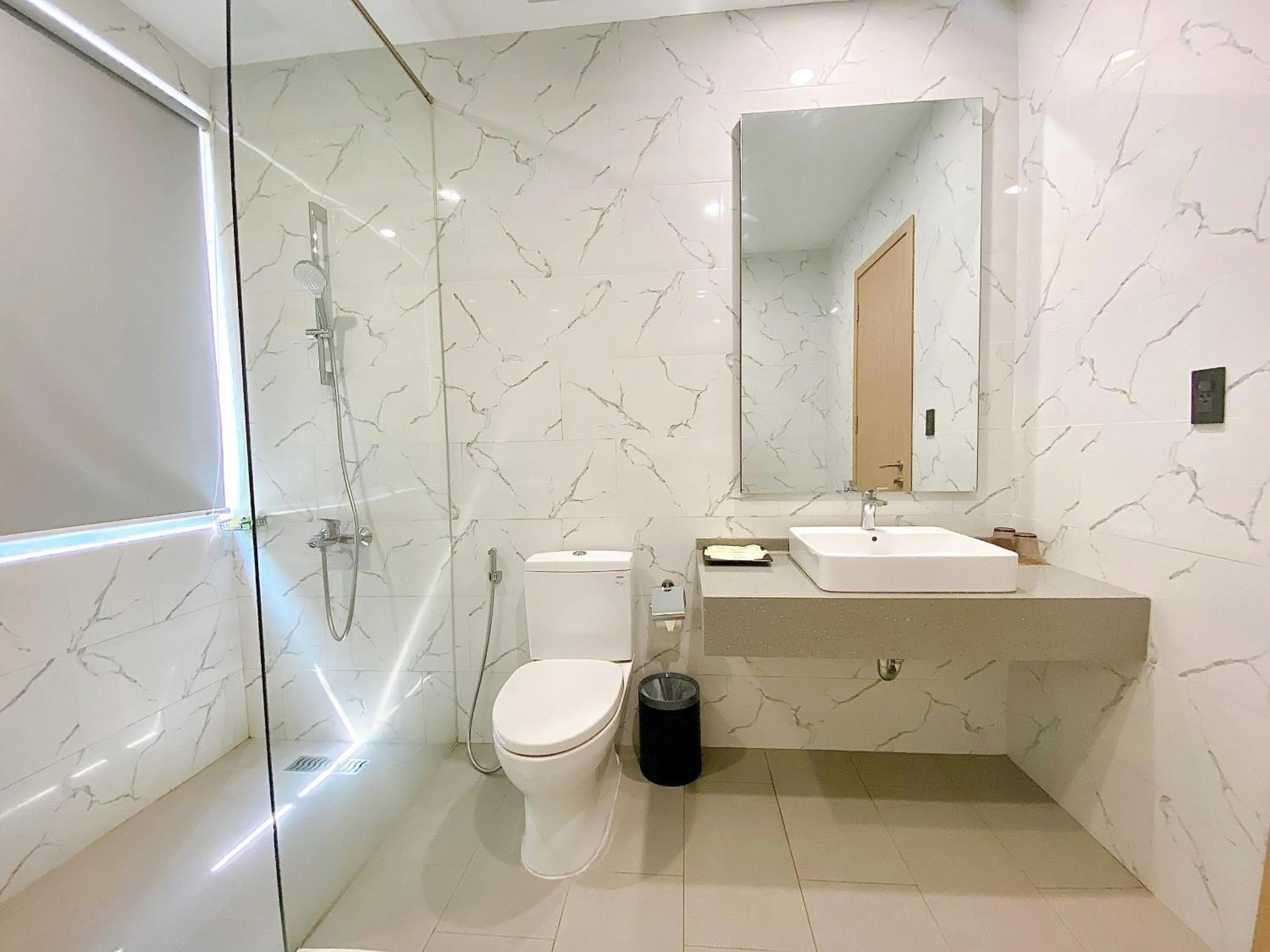 Bathroom in The Luxe Hotel Châu Đốc