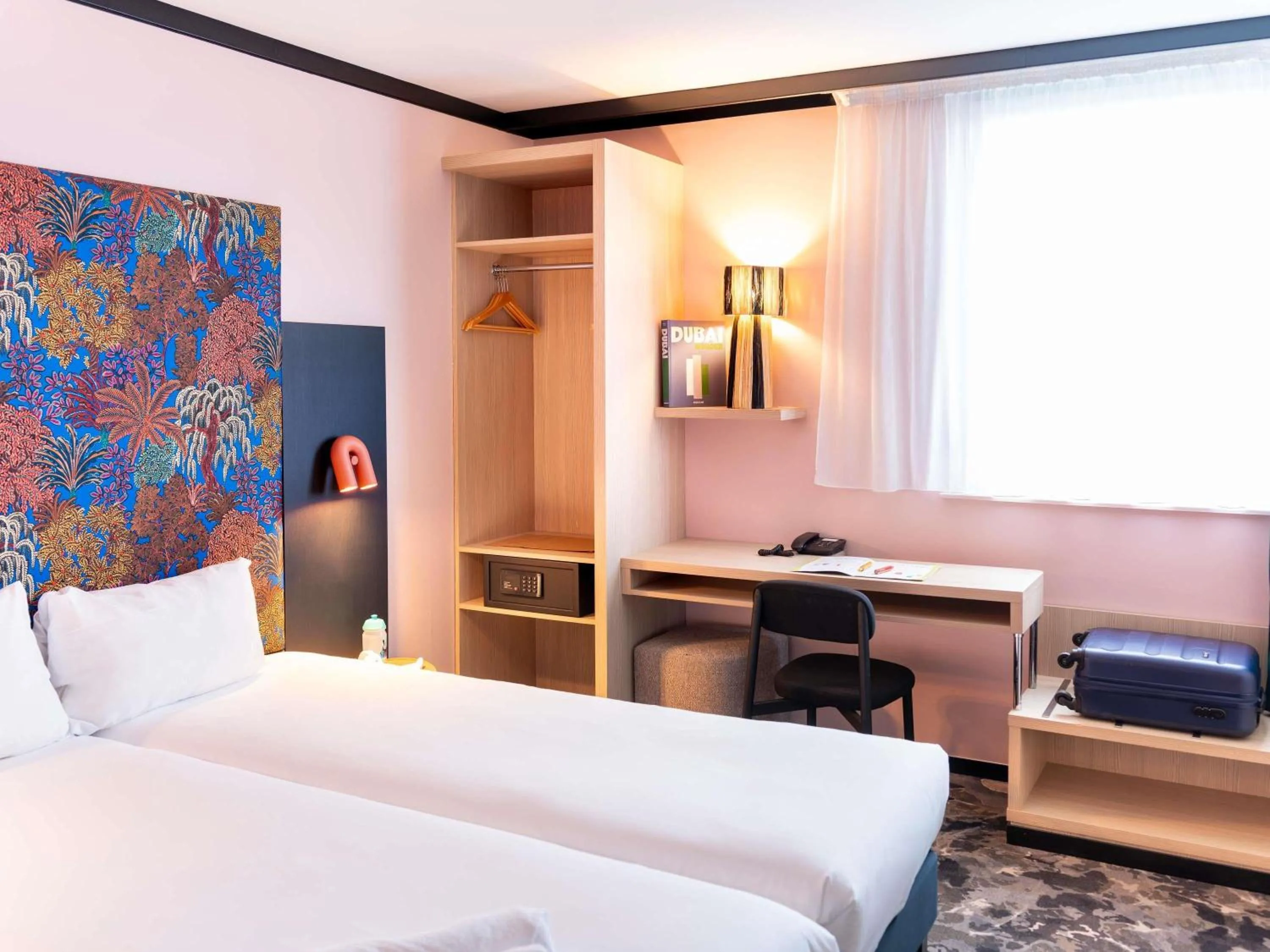 Bedroom, Bed in Ibis Styles Dijon Nord Valmy