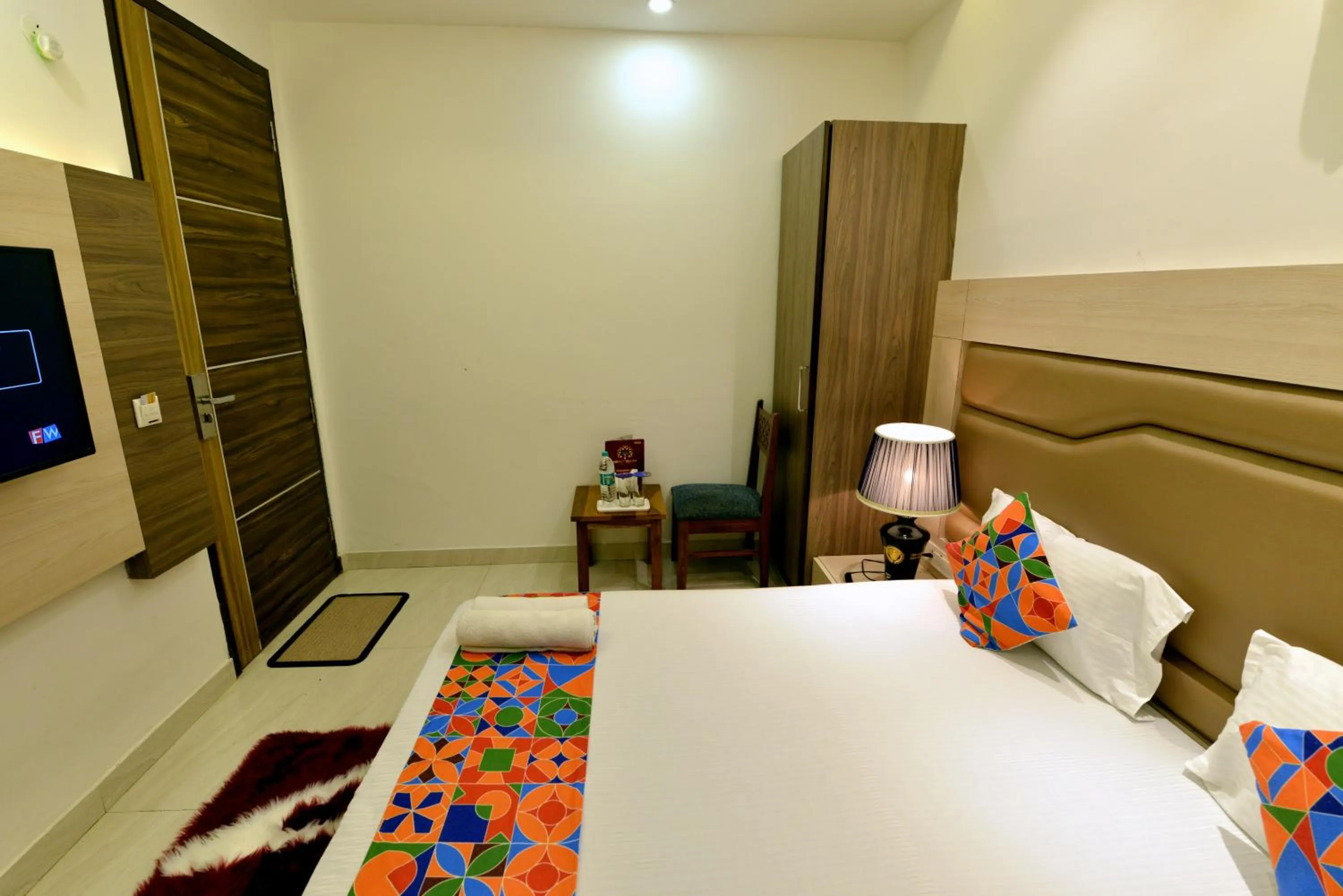 Bedroom, Bed in Hotel The Yellow