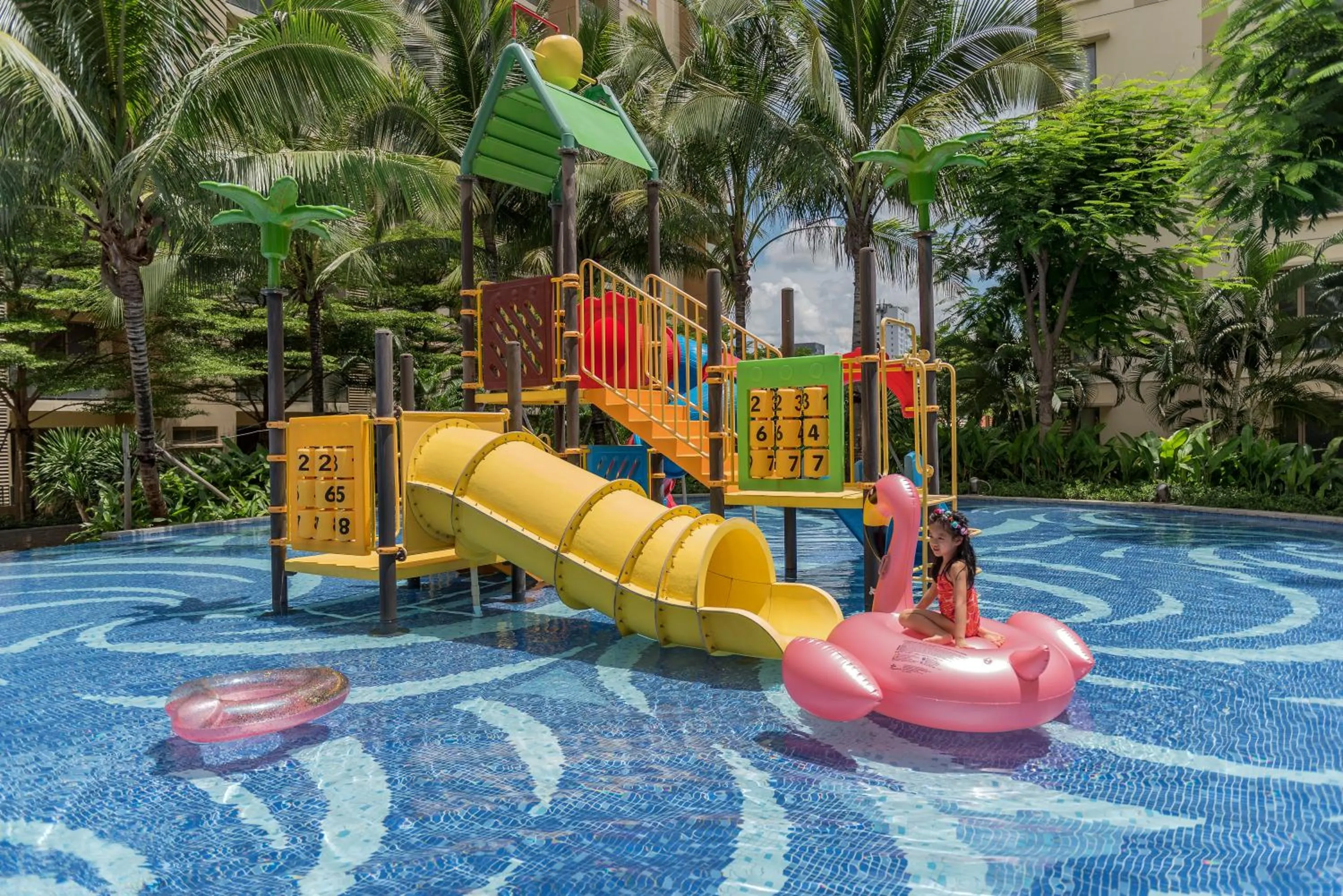 Aqua park in One Park Hotel & Residence