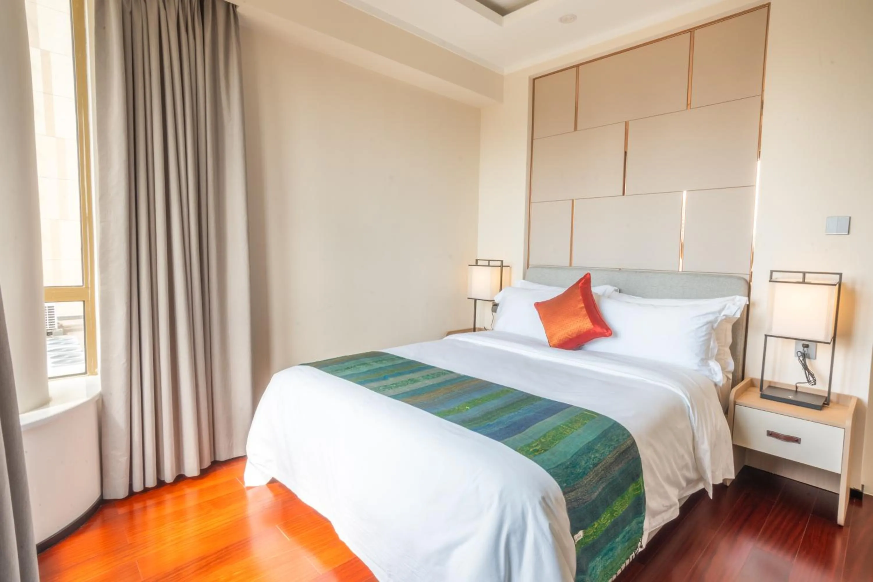 Bed in One Park Hotel & Residence