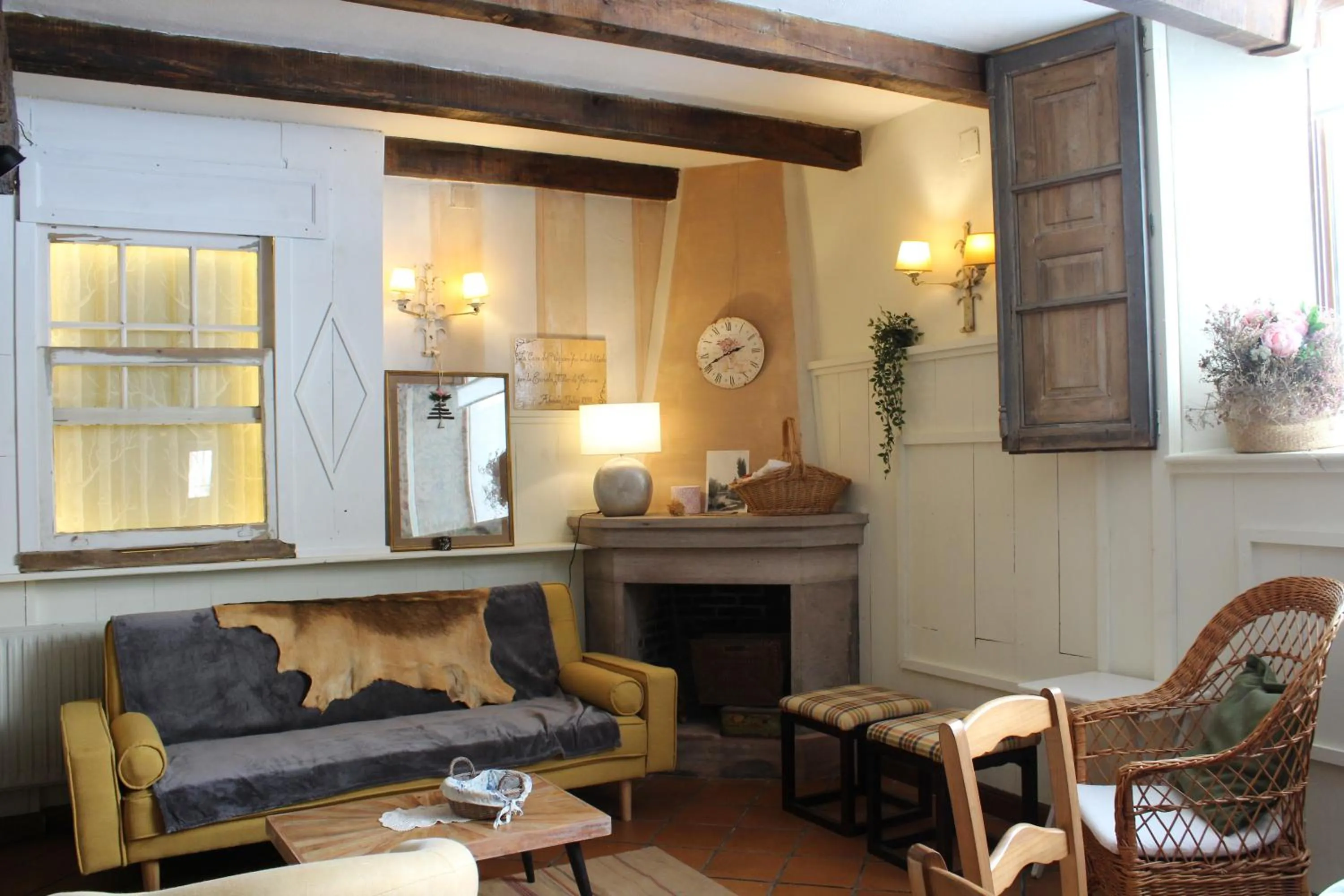 Living room in vaquero casa rural alquiler completo