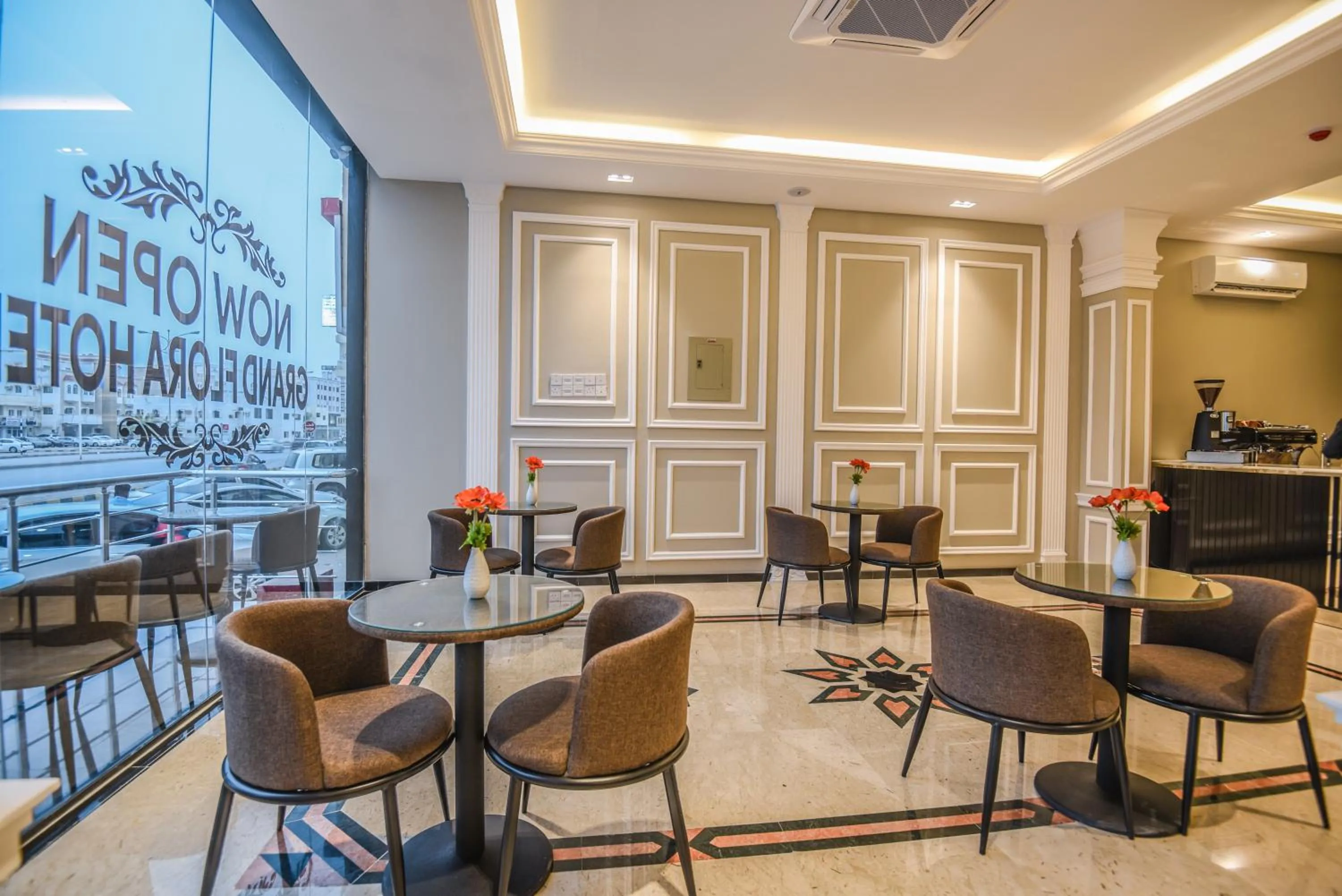 Lobby or reception in Grand Flora Hotel