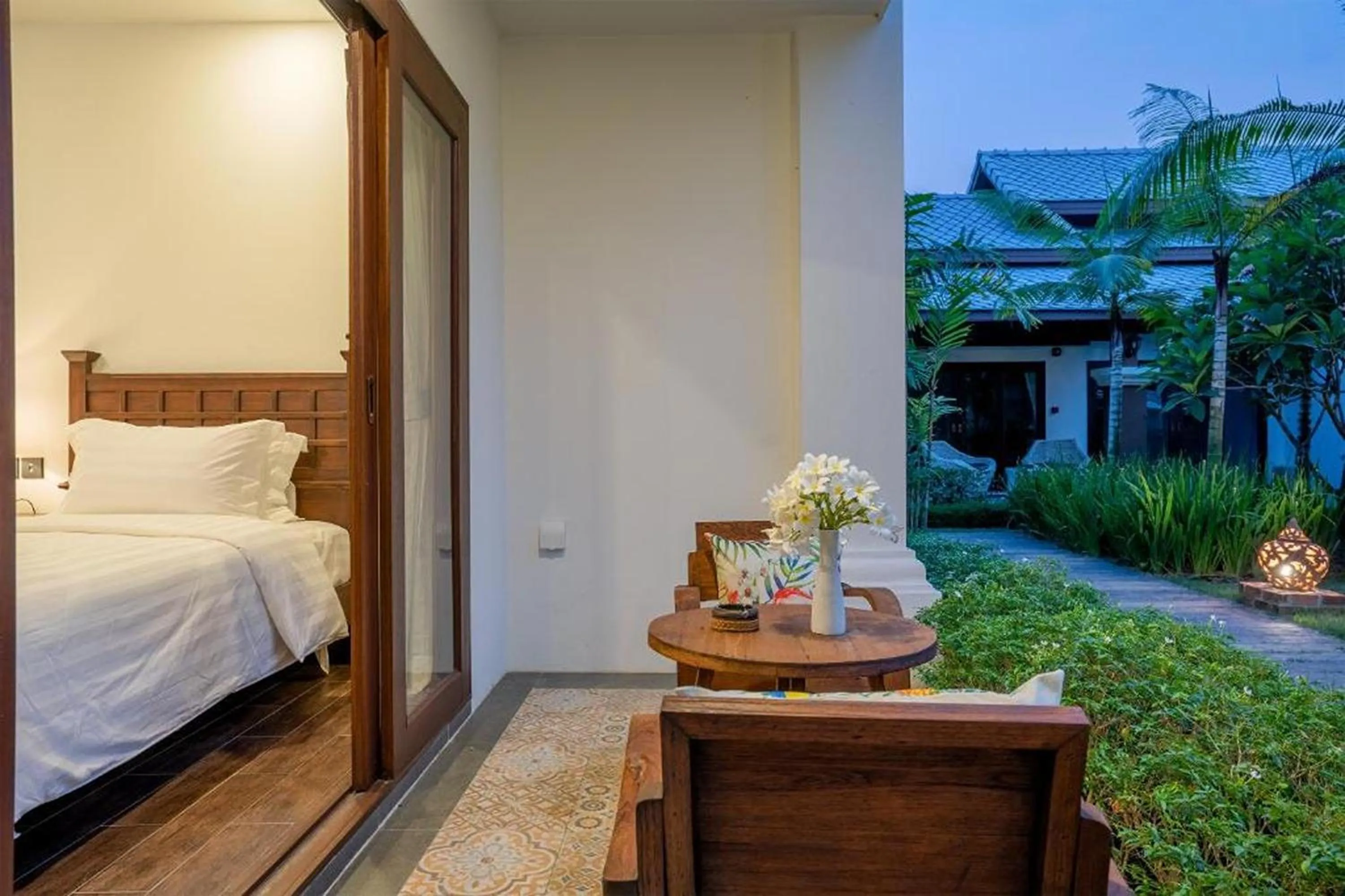 Bed in Lanna Deer Resort Chiang Mai