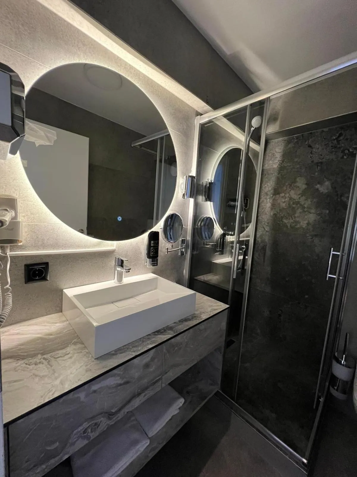 Bathroom in Hotel Harmshof Bispingen