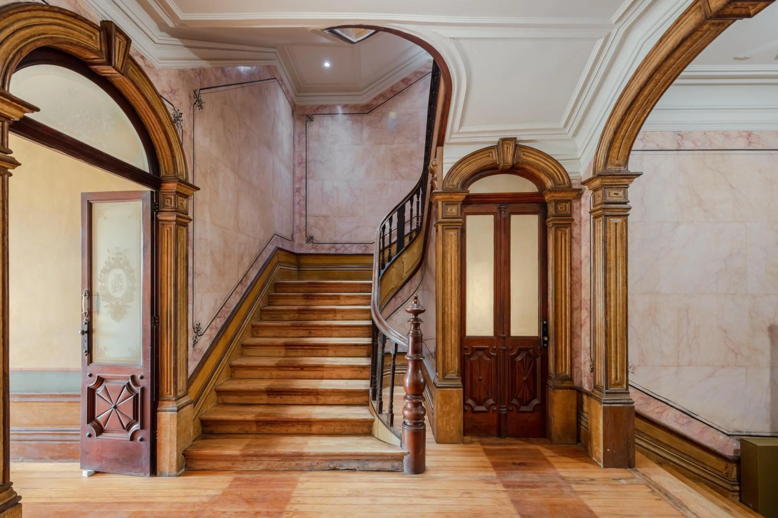 Lobby or reception in Menina Colina Guesthouse