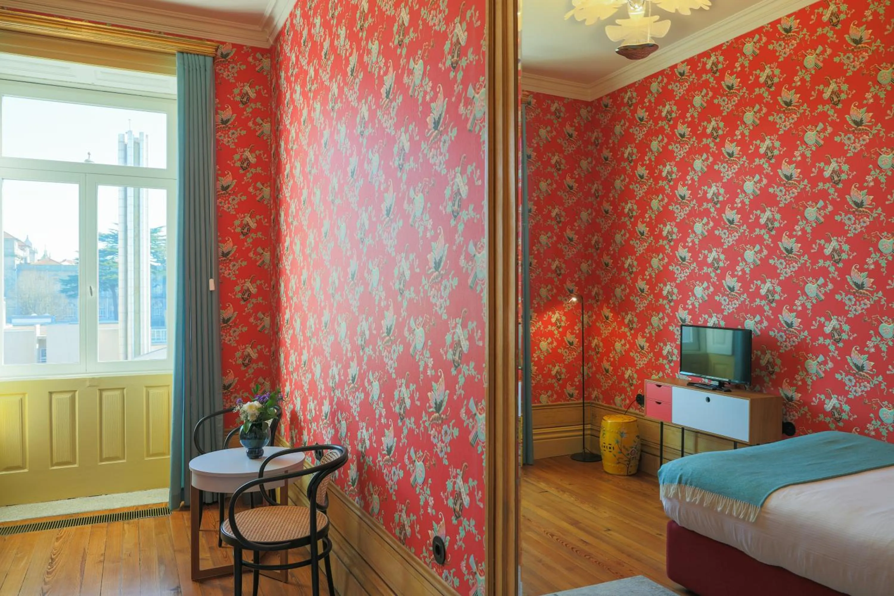 Bed in Menina Colina Guesthouse