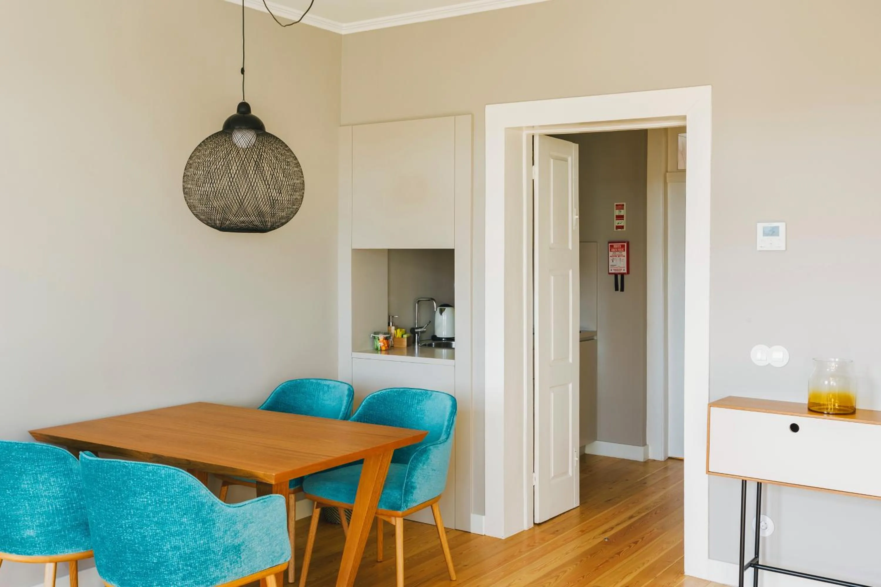 Seating area in Menina Colina Guesthouse