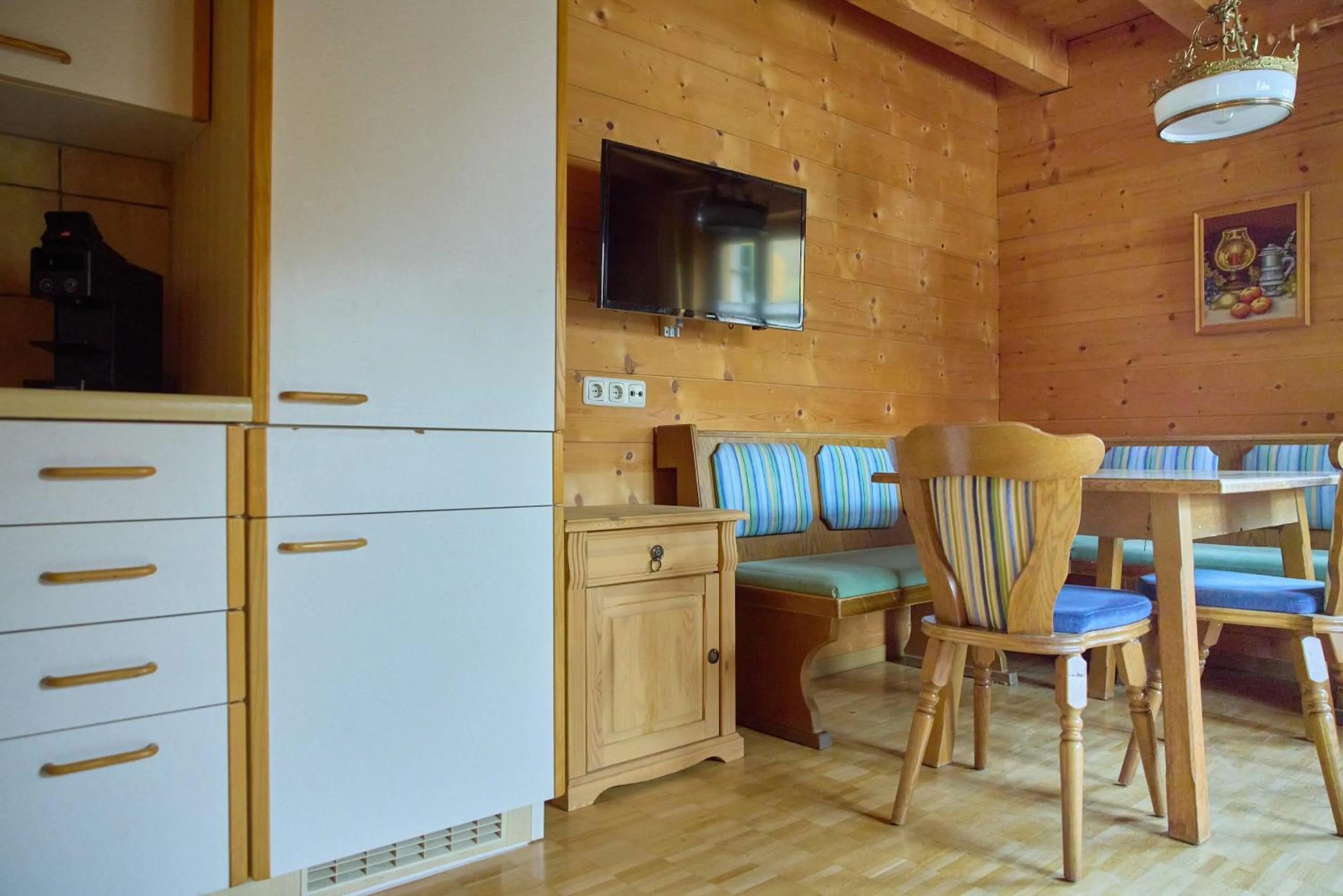 Alt Montafon Hotel Appartements by Pferd auf Wolke