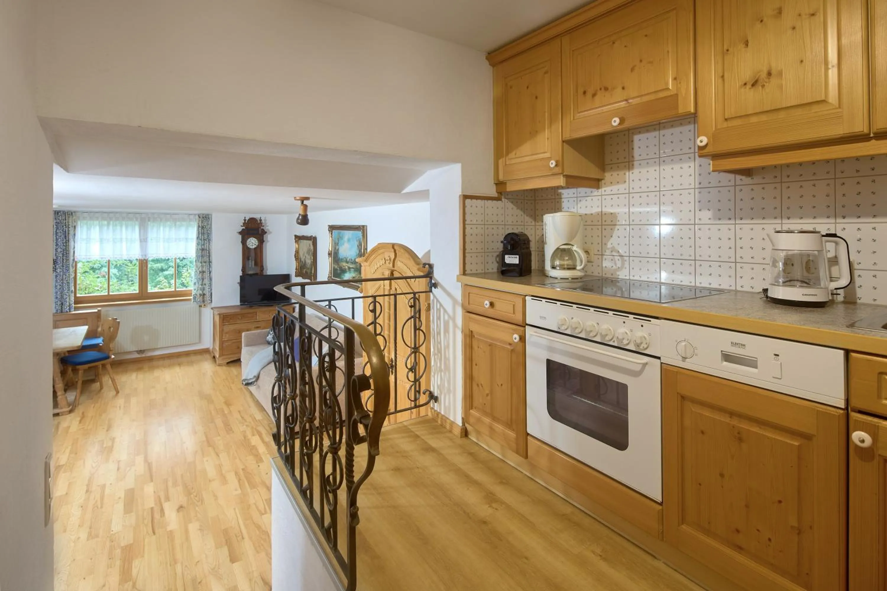 Coffee/tea facilities in Alt Montafon Hotel Appartements by Pferd auf Wolke